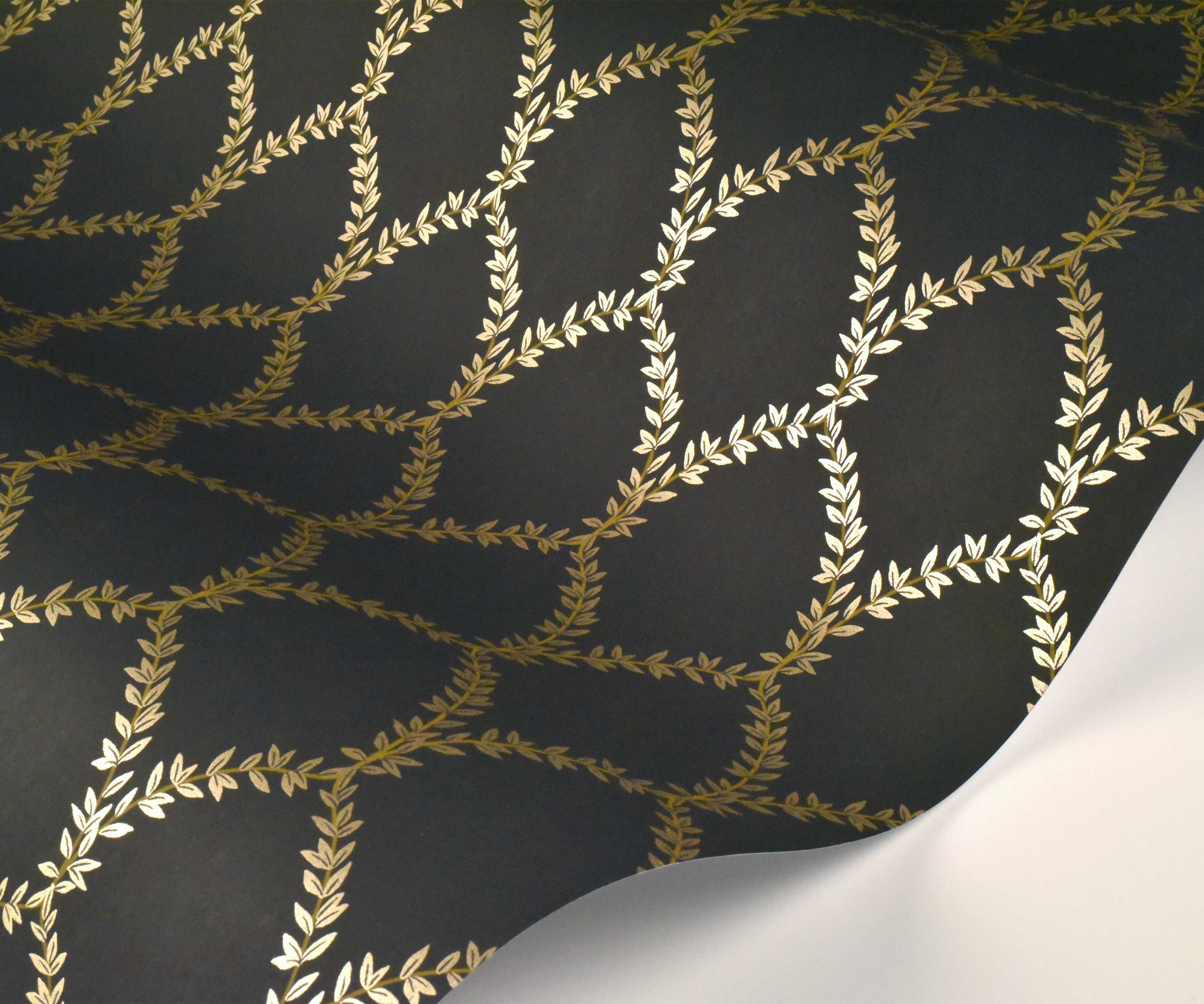 Laurel Wallpaper Sample - Metallic Gold & Black