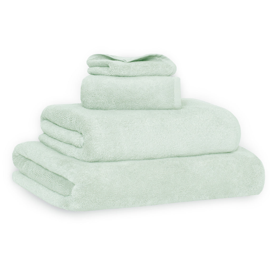 Plush Mint Green Towel Essentials Bundle (2 Wash + 2 Hand + 2 Bath Towels)