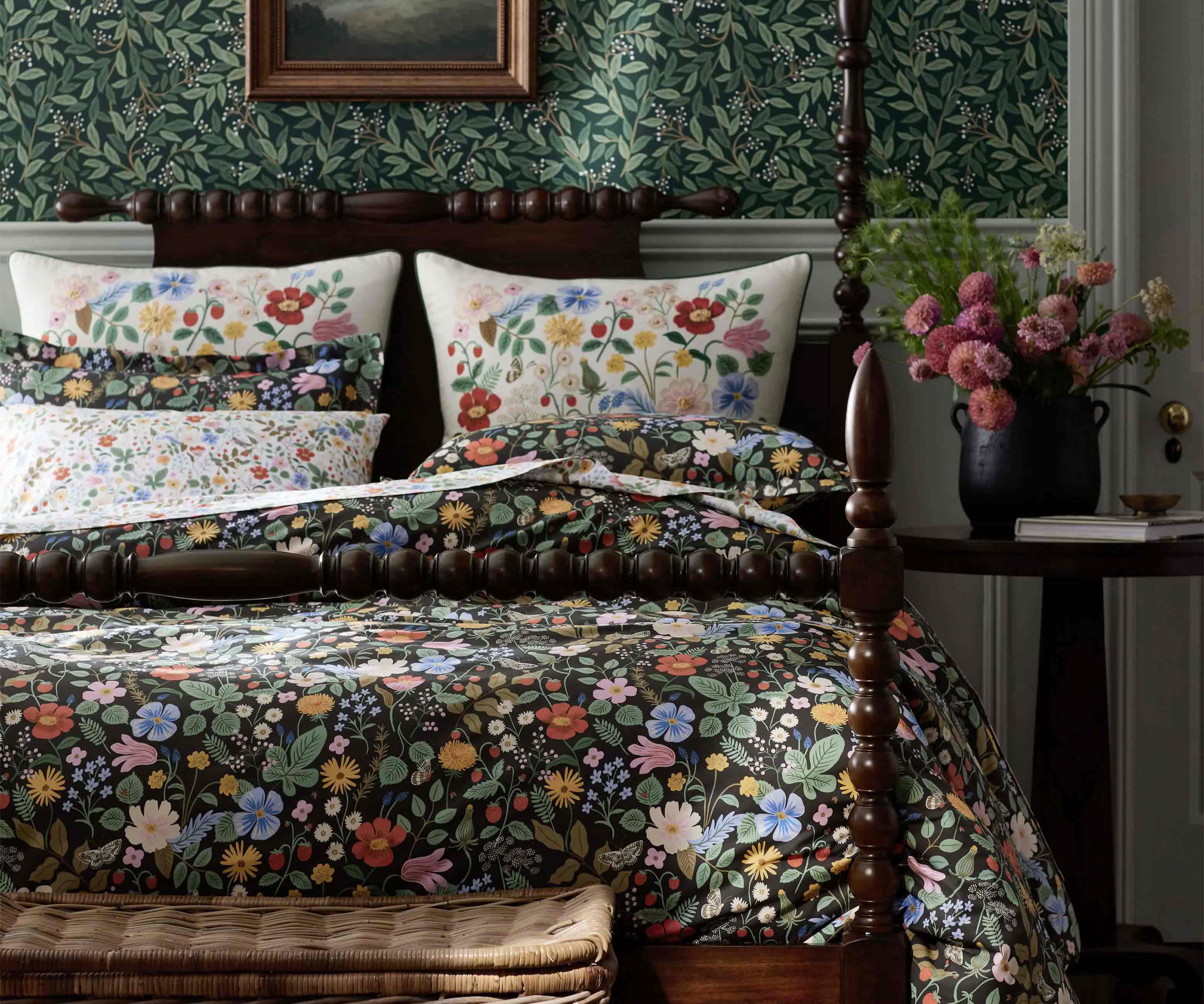 Percale Duvet Cover - Strawberry Fields Black