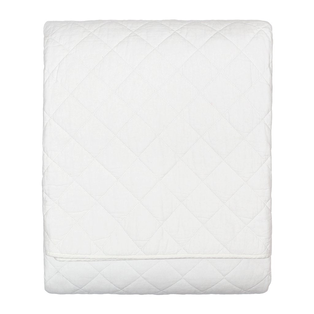 Soft White Diamond Quilt