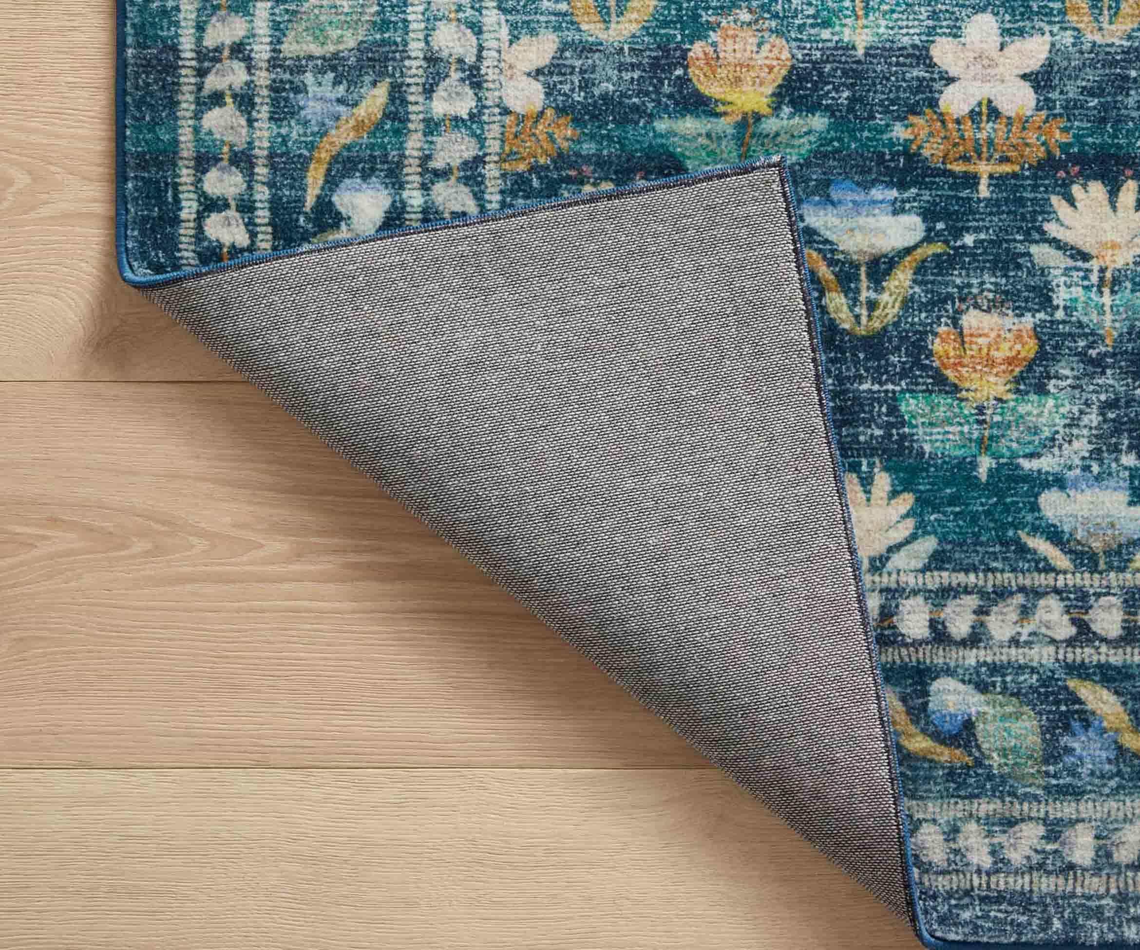 Courtyard Hadley Printed Rug - Emerald