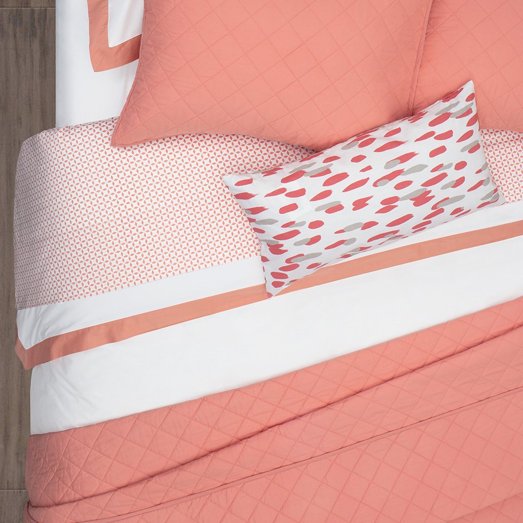 Coral Diamond Quilt