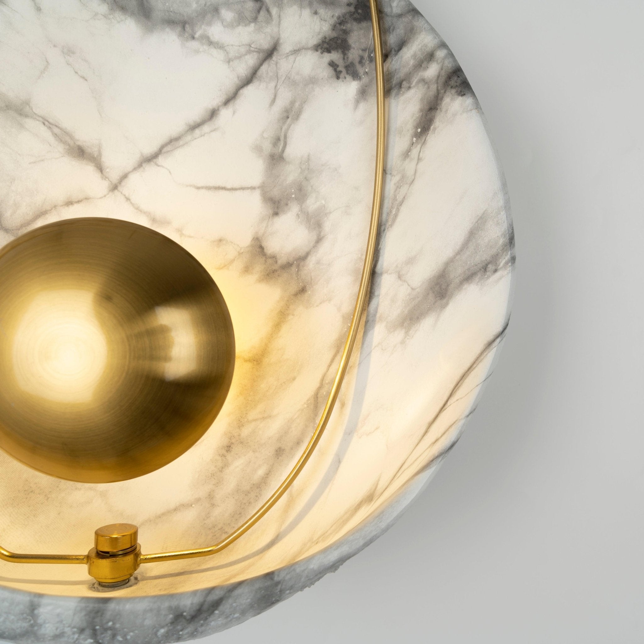 Pearl Wall Lamp