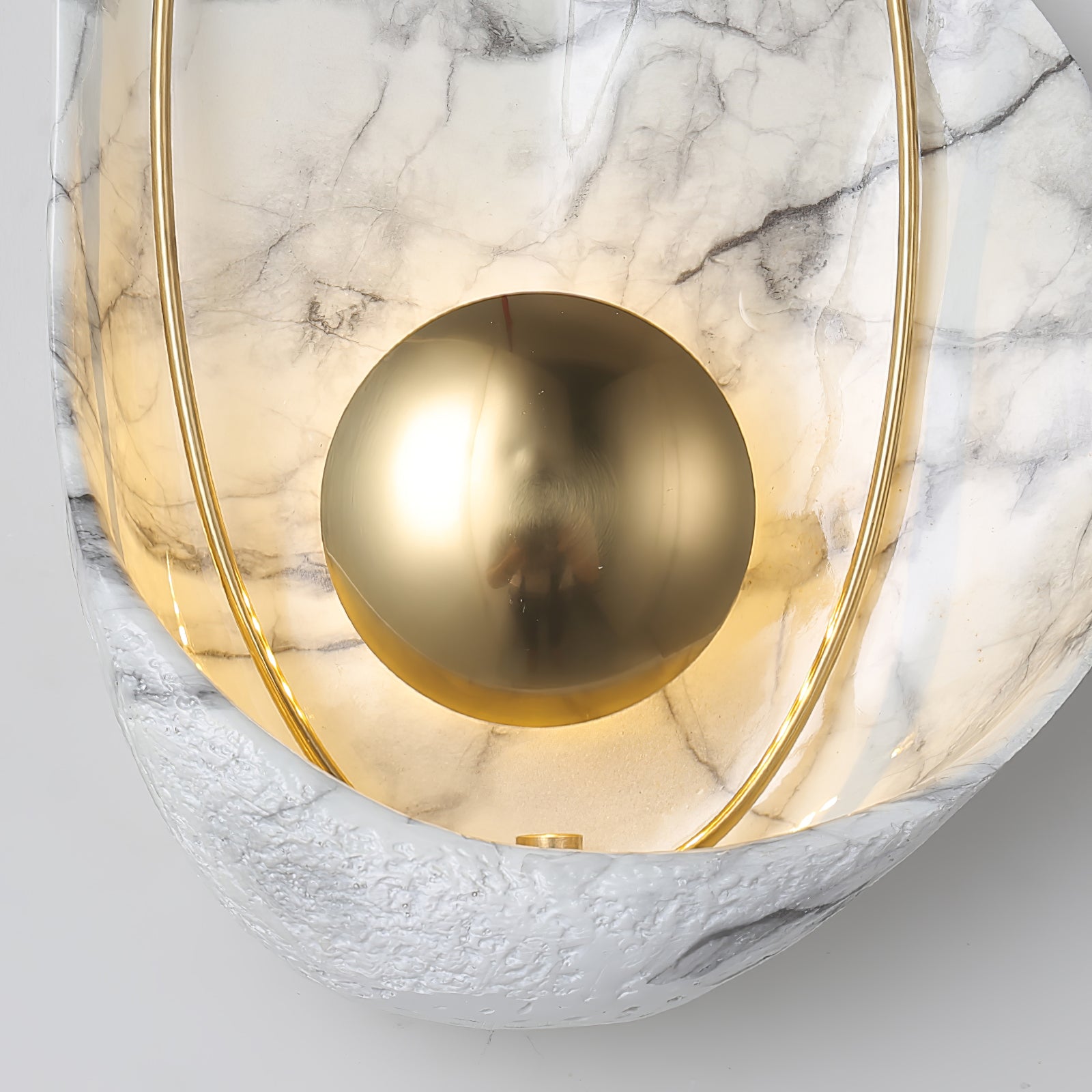 Pearl Wall Lamp