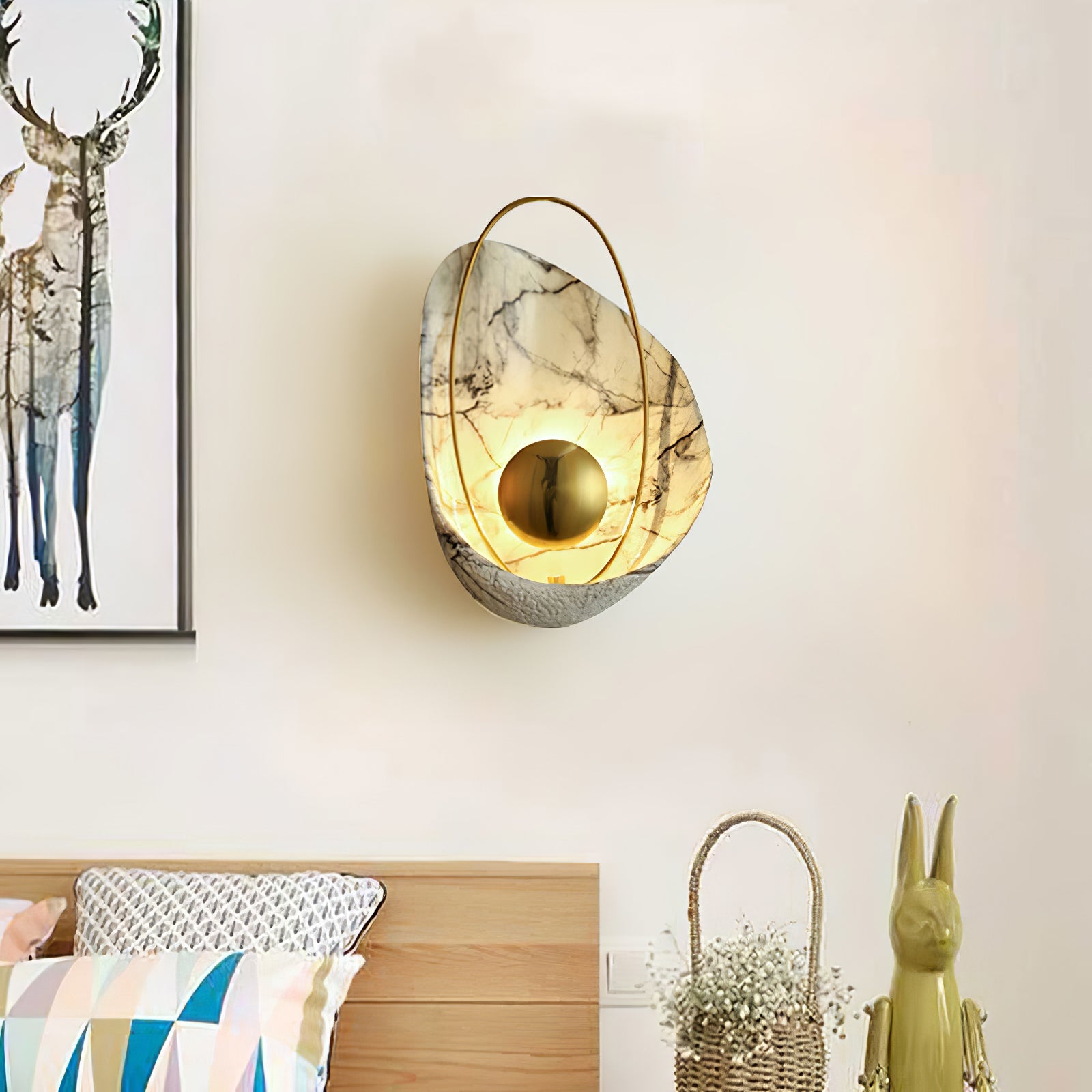 Pearl Wall Lamp