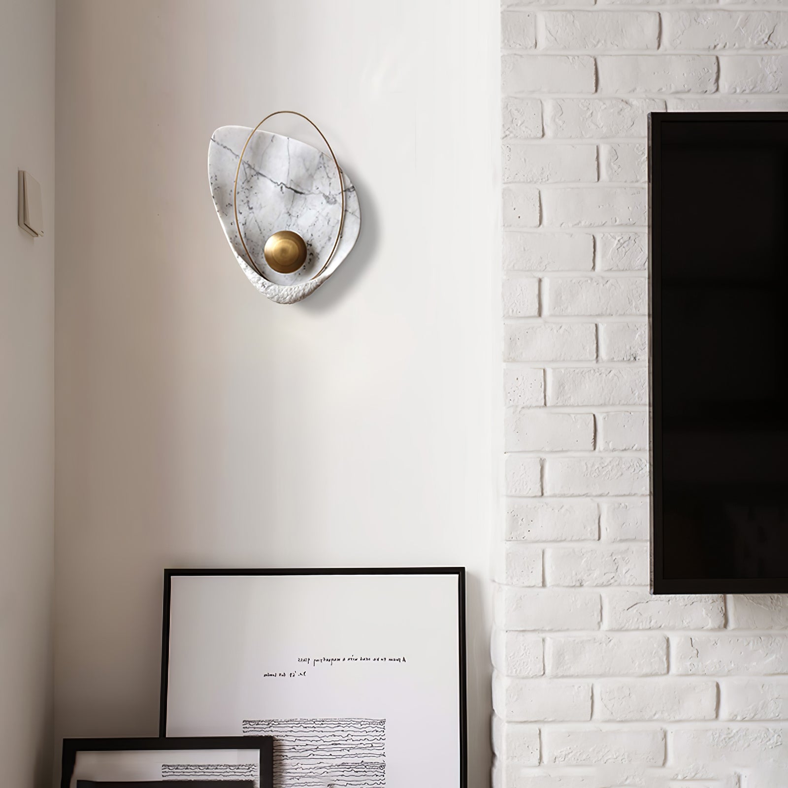 Pearl Wall Lamp