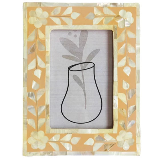 Wood Fiber & Mother of Pearl Photo Frame - 4 x 6