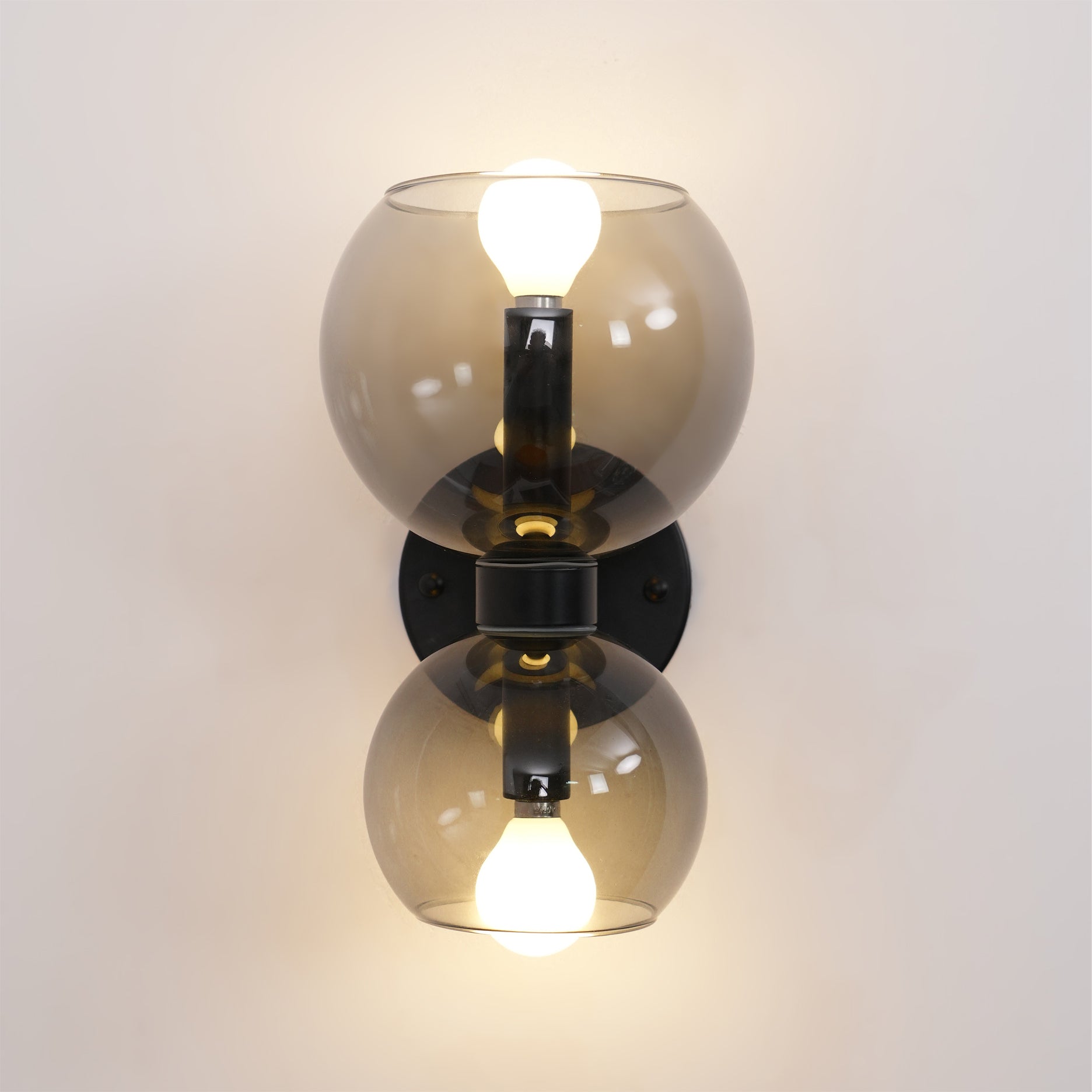 Round Pearl Sconce