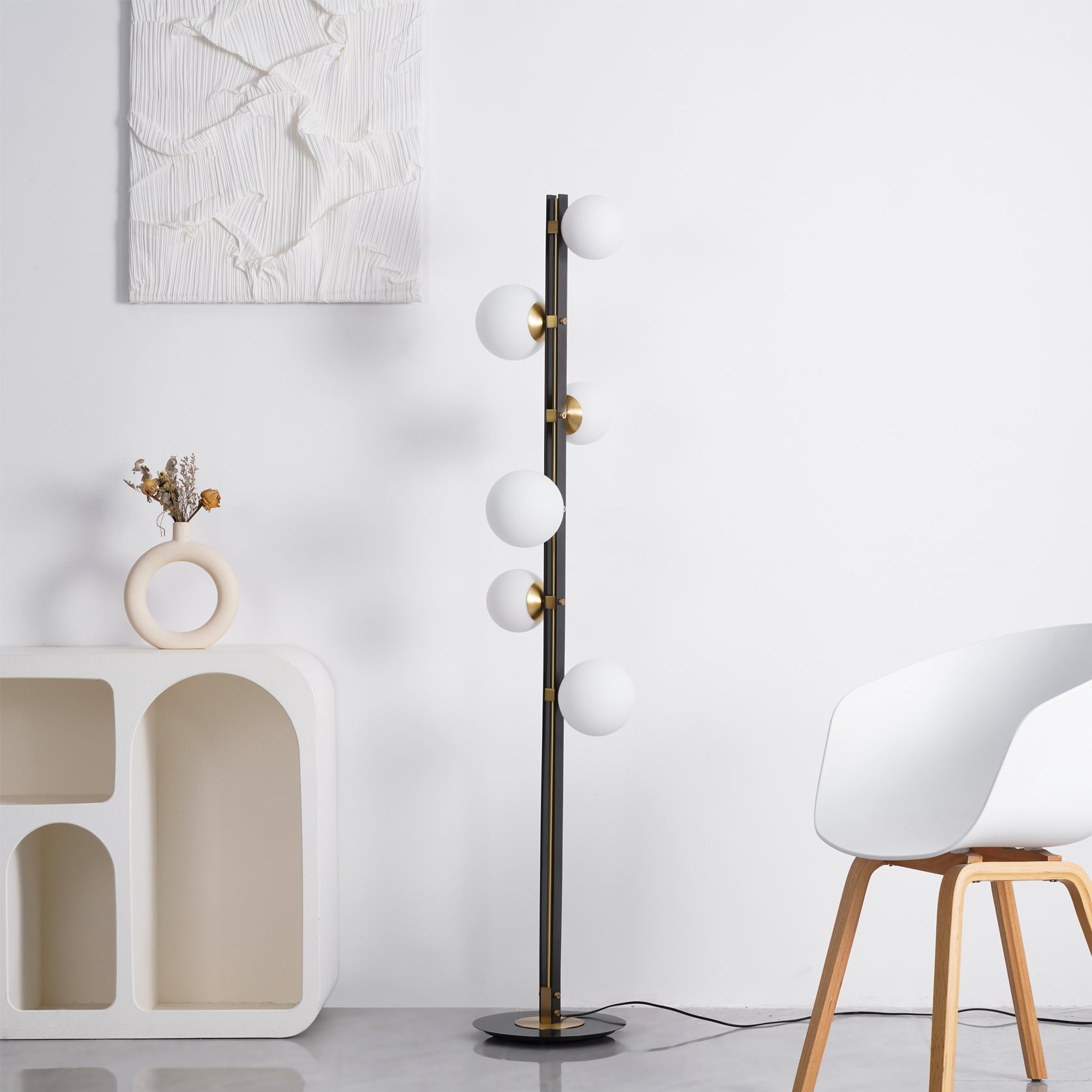 Planeta Floor Lamp