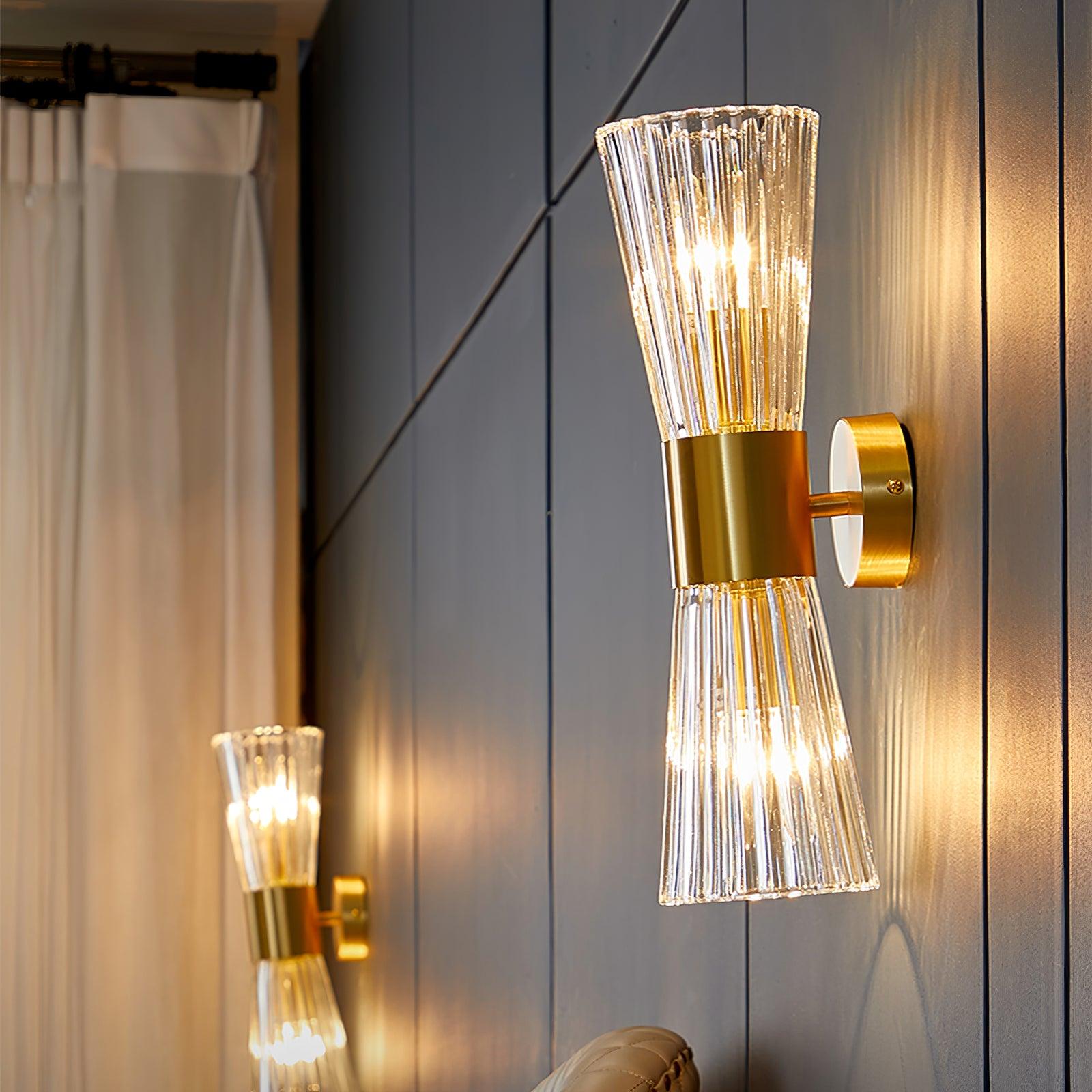 Vesta Wall Lamp