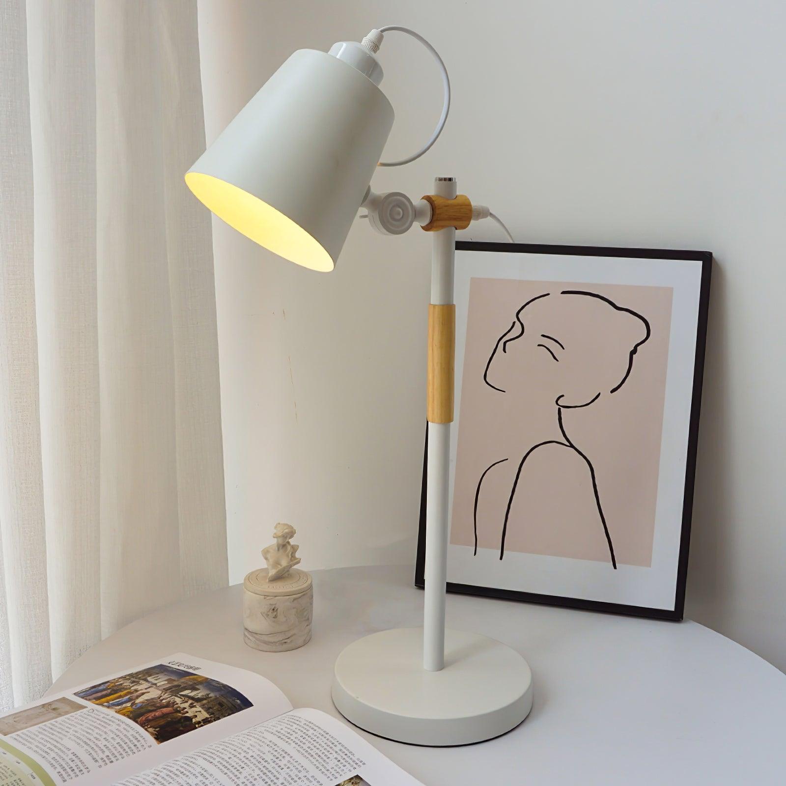 Scantling Desk Lamp