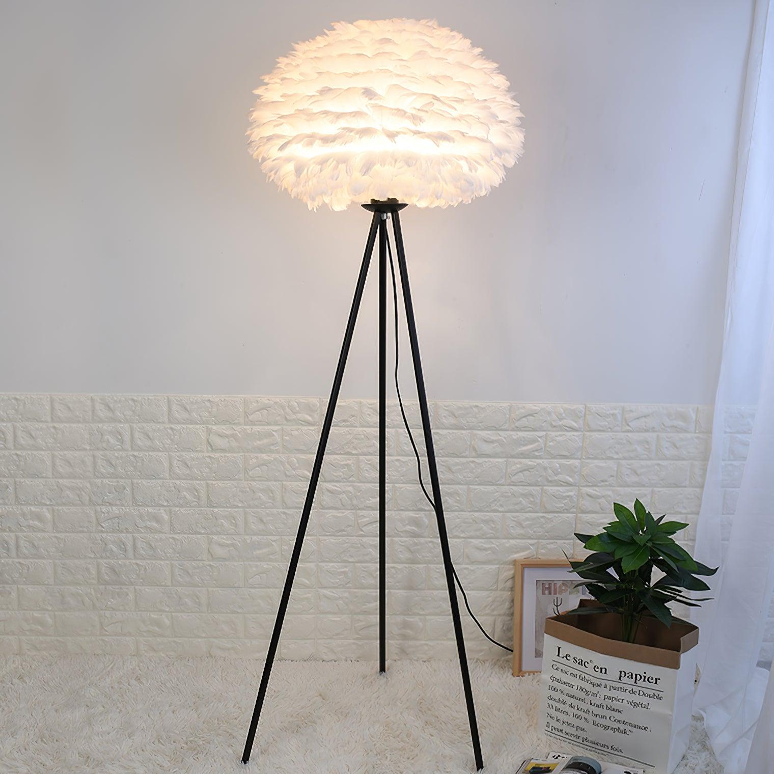 Eos Feather Floor Lamp