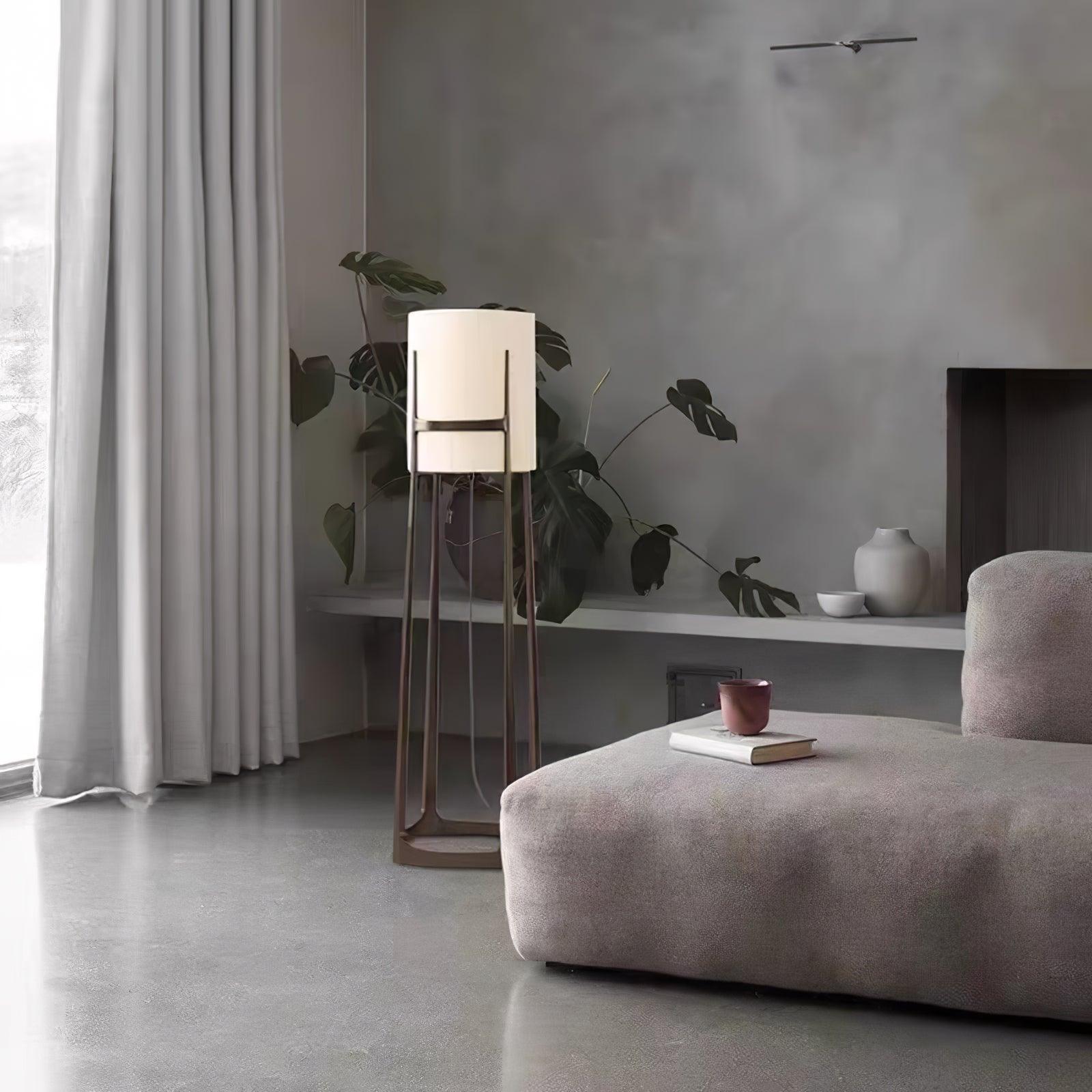 X+L 04 Floor Lamp