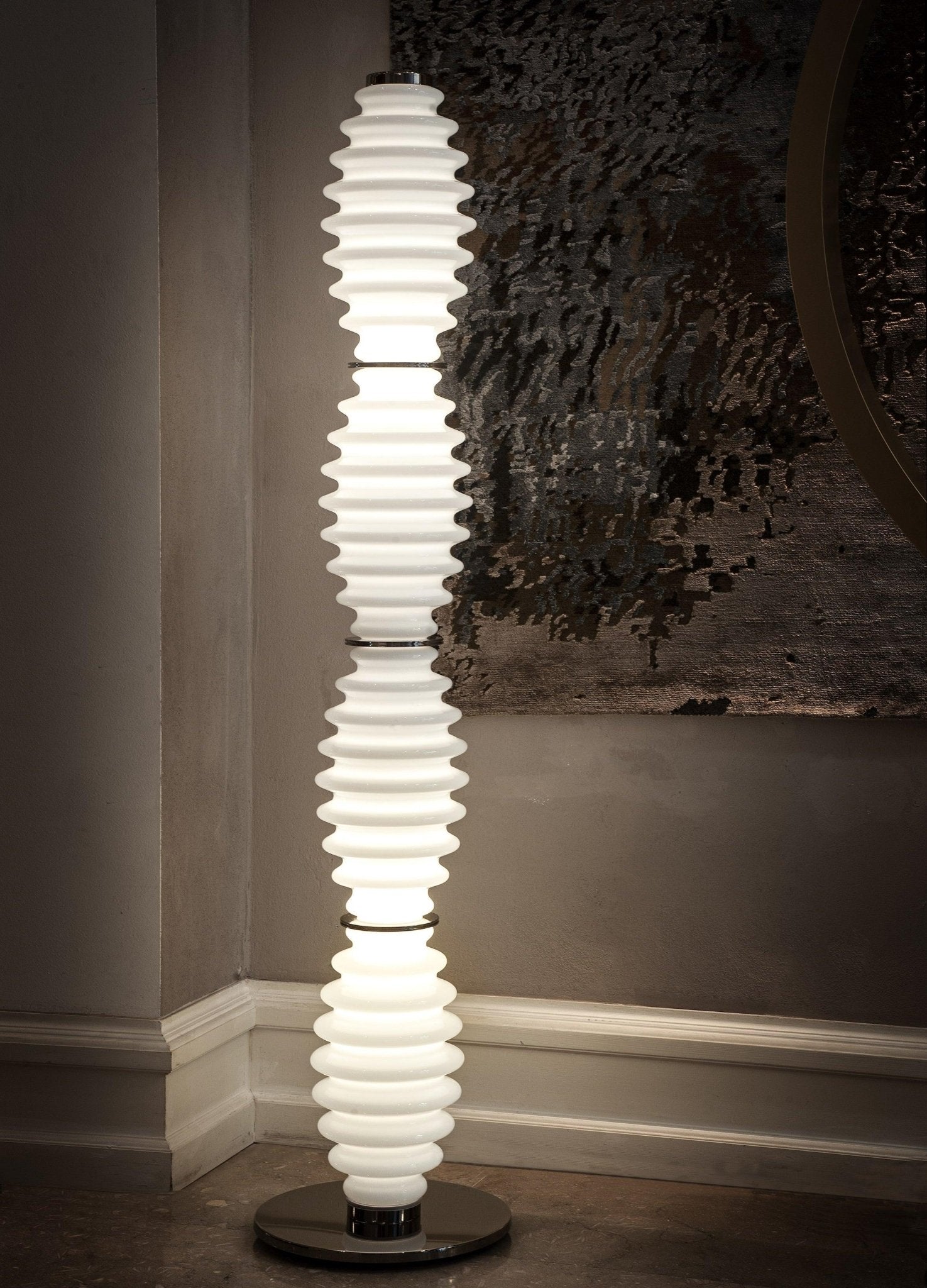 Grand Collier Floor Lamp