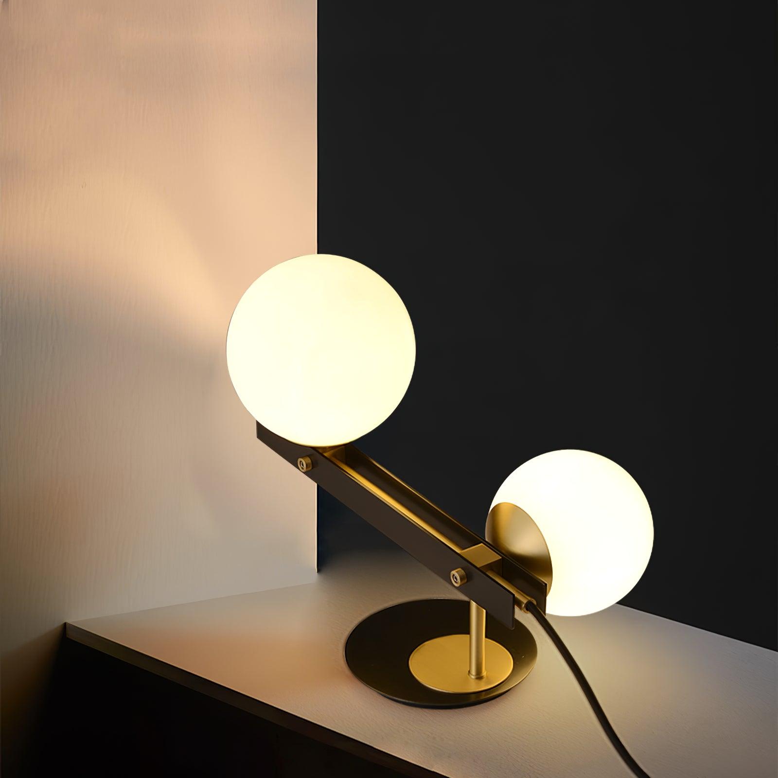 Planeta Table Lamp