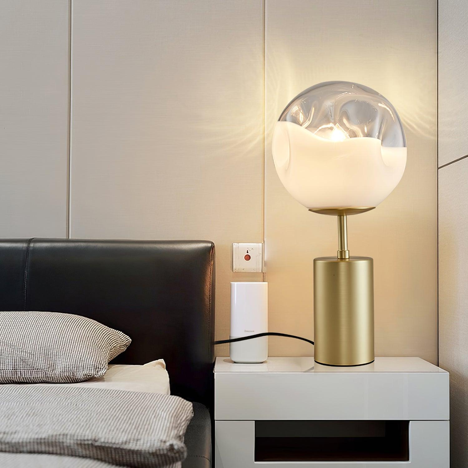 Ecar Table Lamp