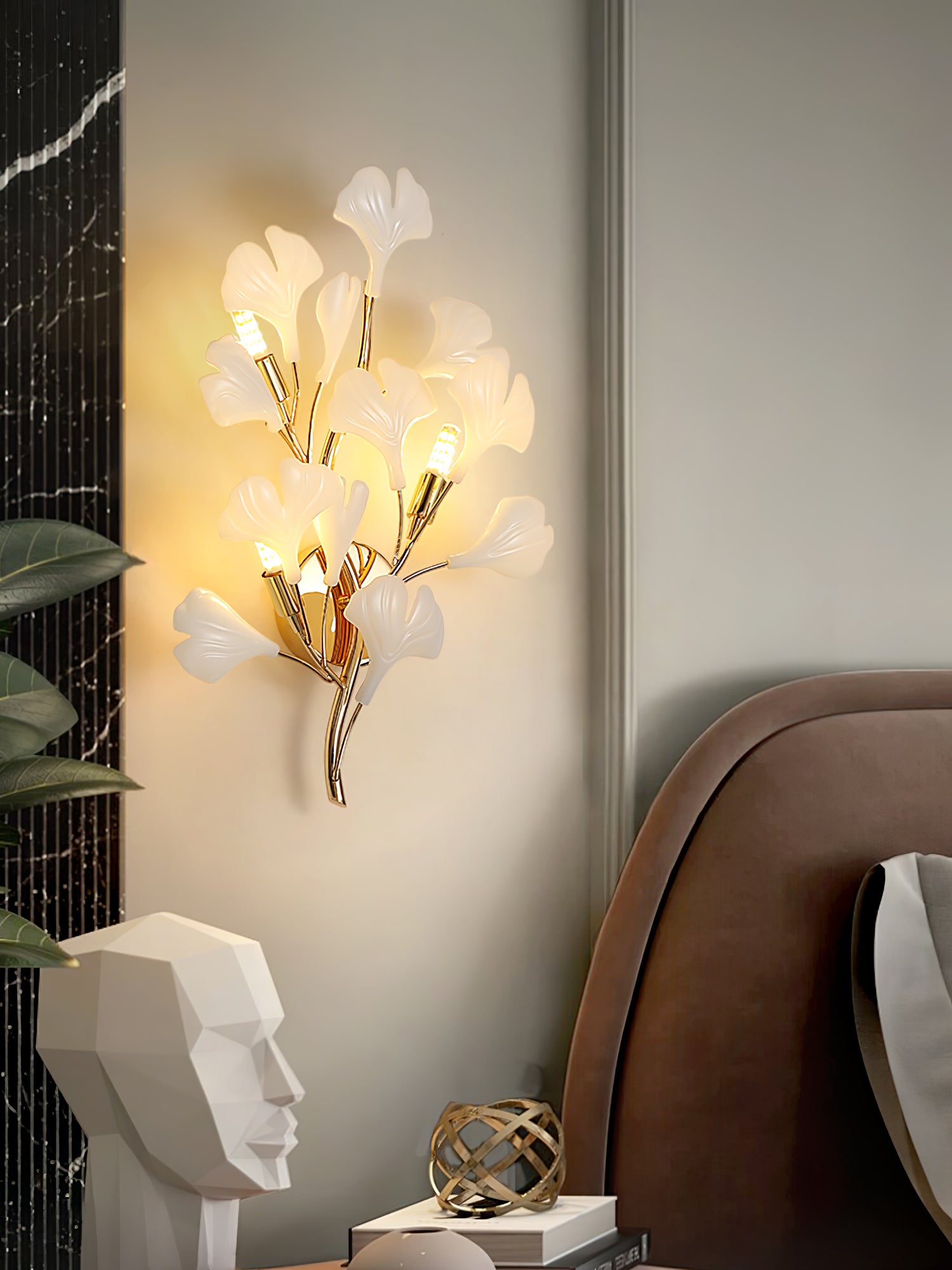 Gingko Wall Lamp