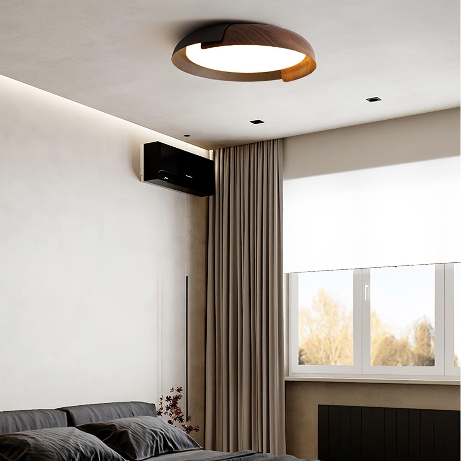 Vikaey Ceiling Light