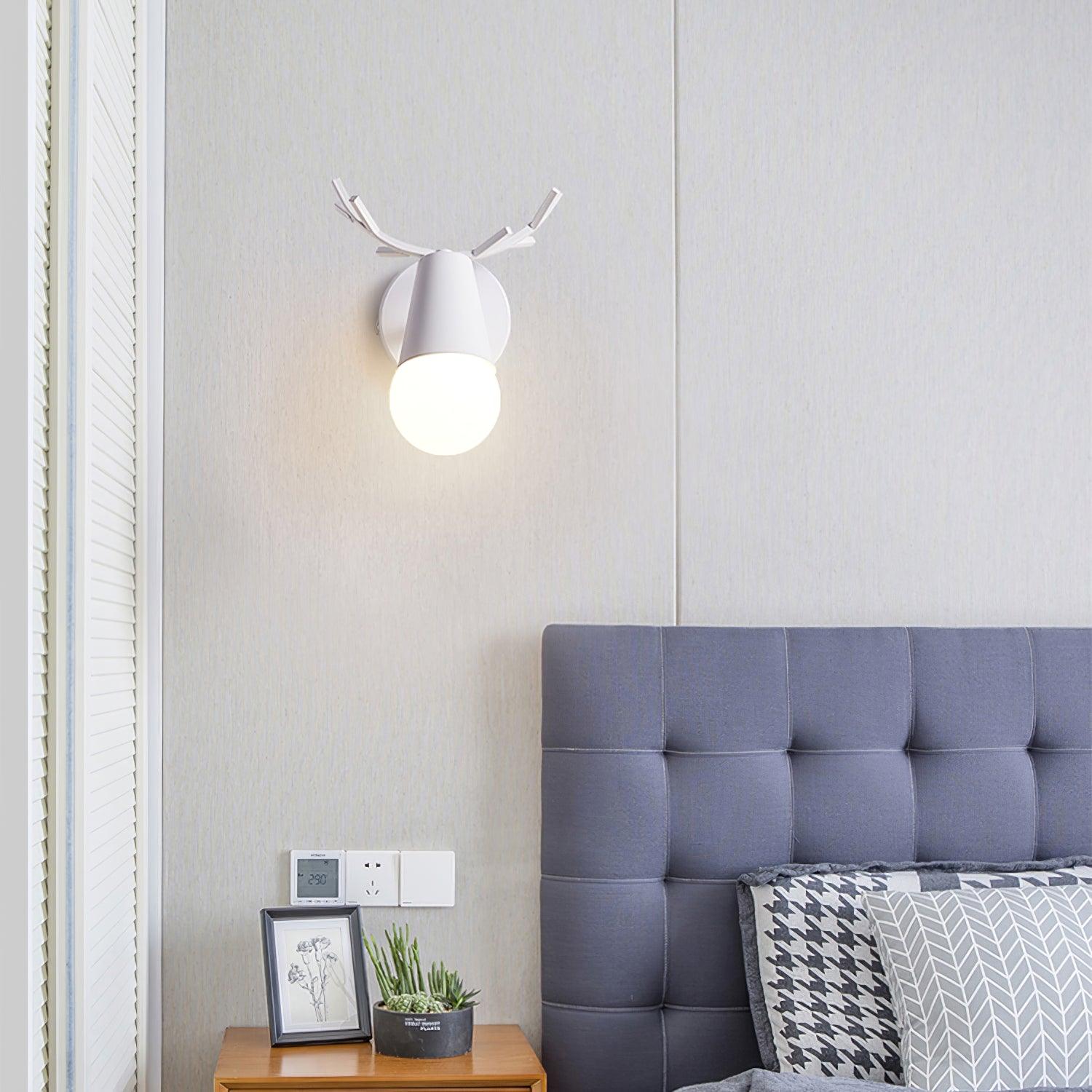 Yeknu Antler Wall Lamp