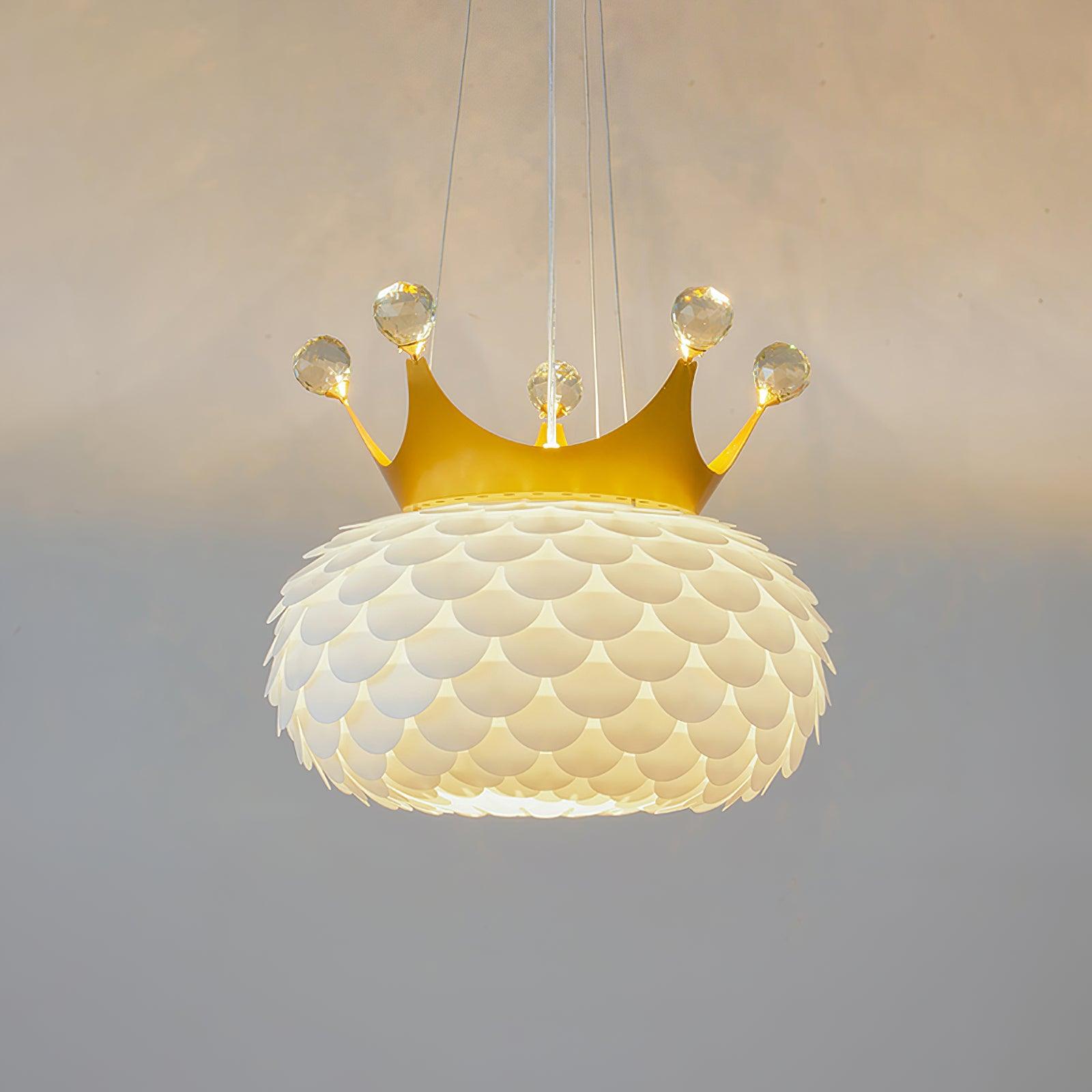 Aluvia Crown Pendant Lamp