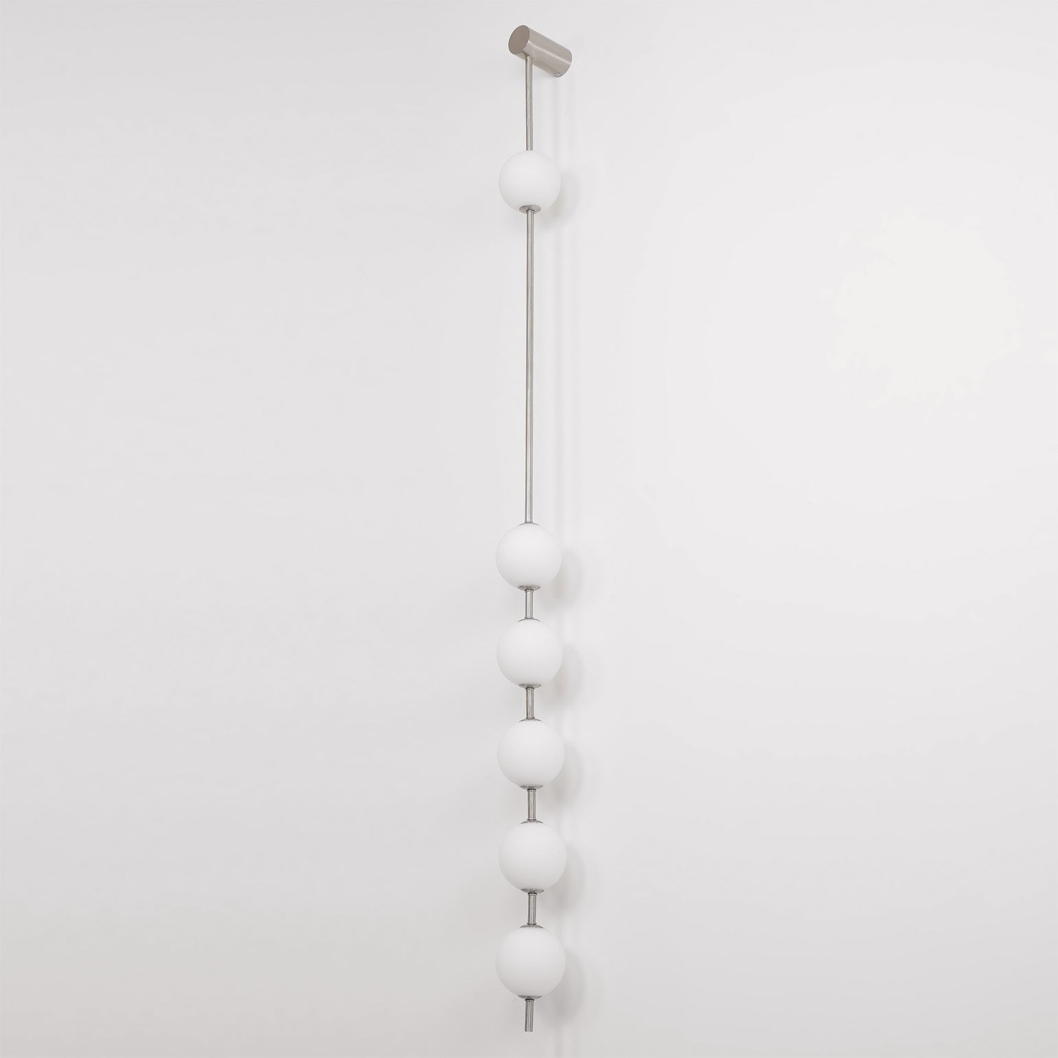 Vertical Balls Wall Lamp