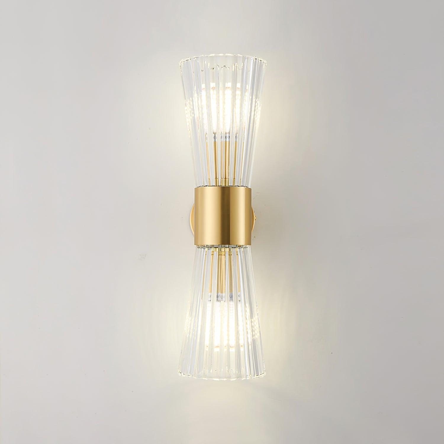 Vesta Wall Lamp