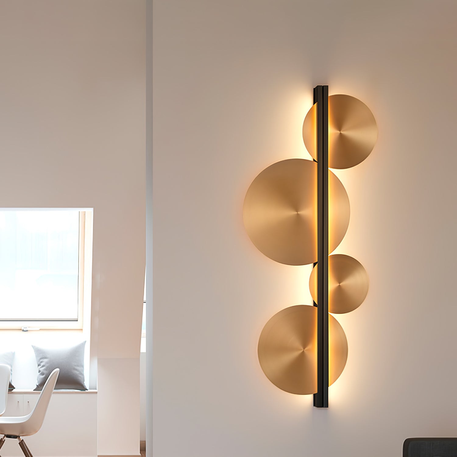 Strate Wall Lamp