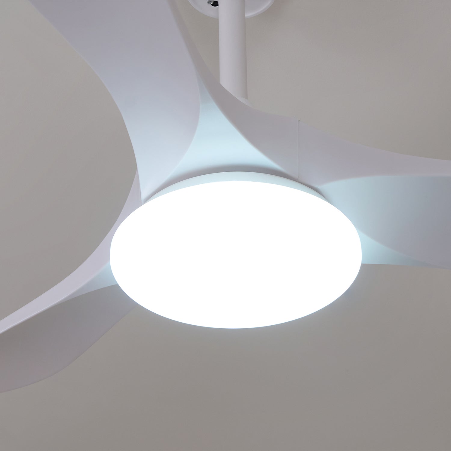 Maverick 42/52 Ceiling Fan Light