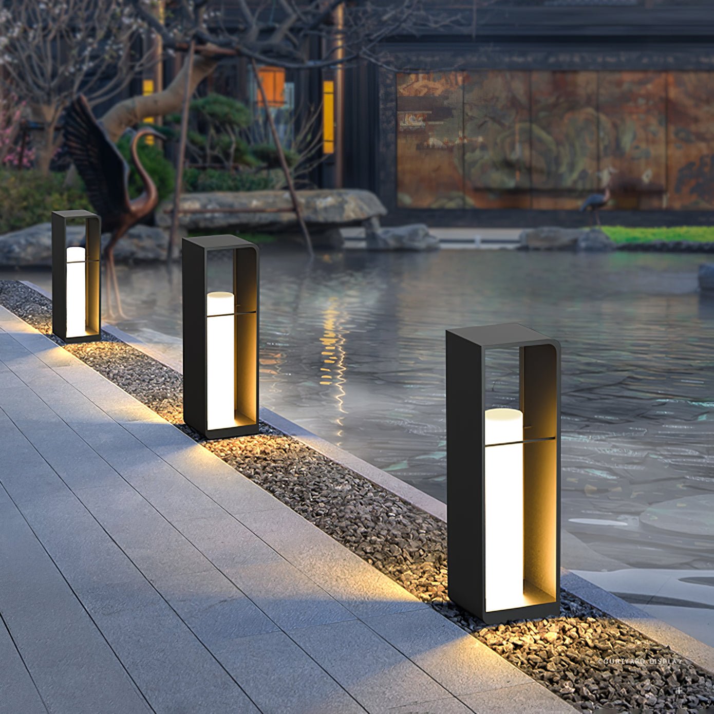 Zephyra Garden Solar Outdoor Light