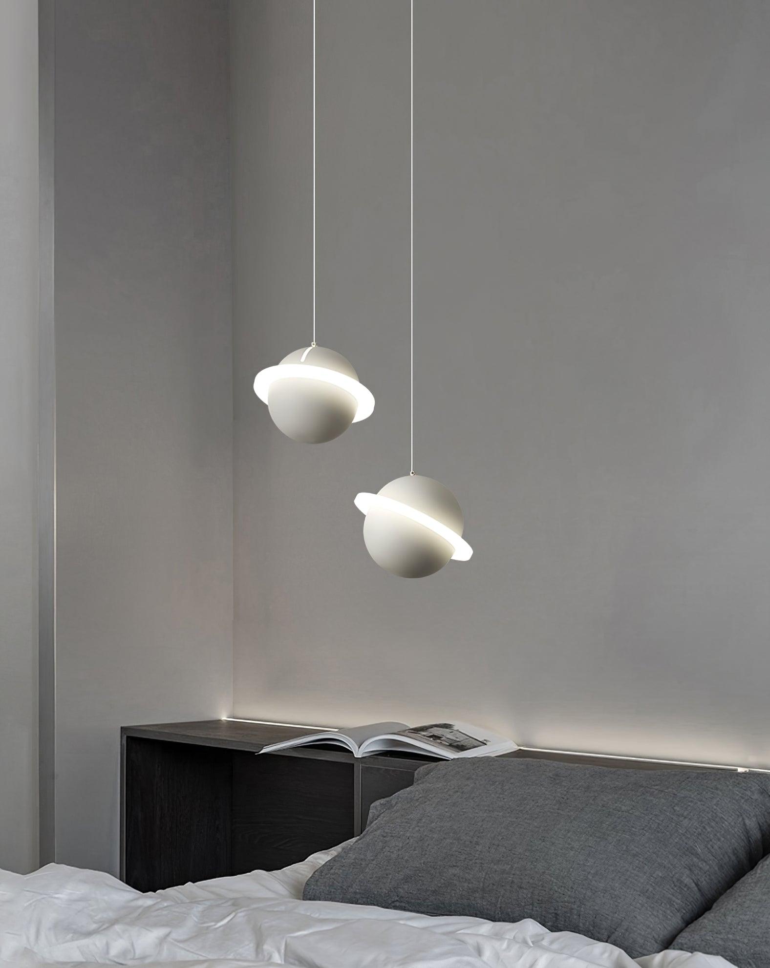 Jupiter Ring Pendant Light