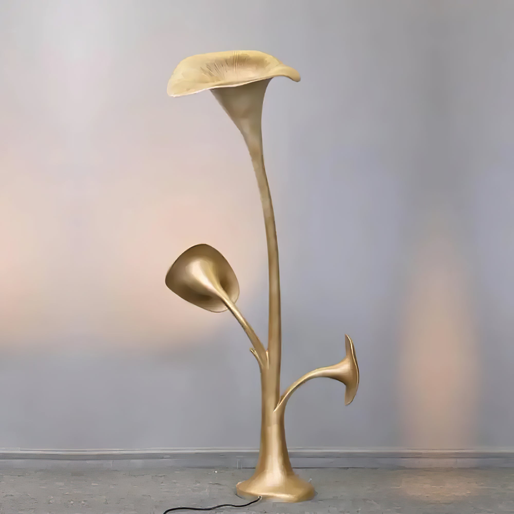 Petunia Sculpture Floor Lamp