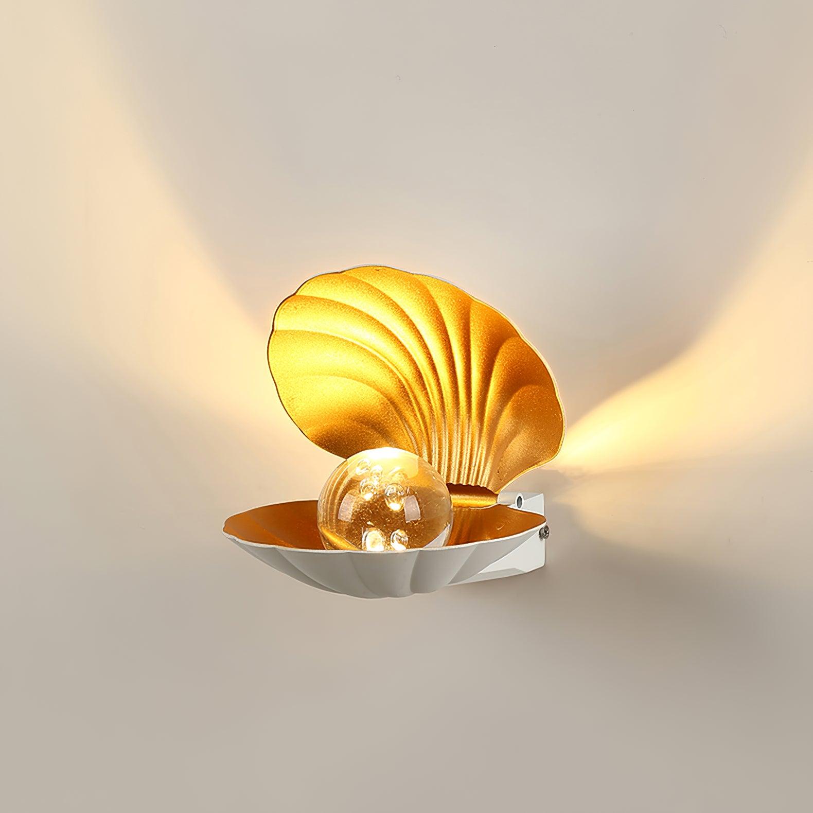 Pearl Clam Wall Light