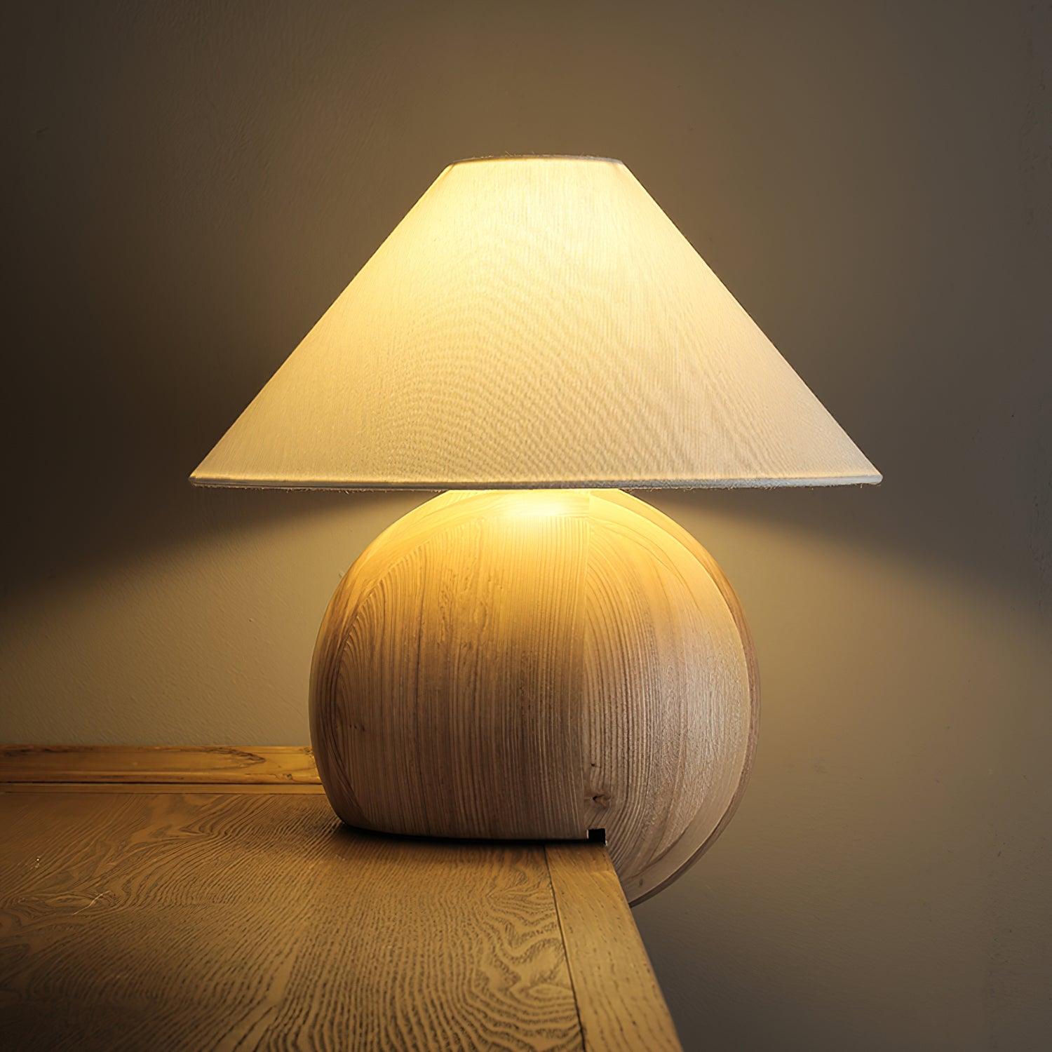 Corner Log Table Lamp