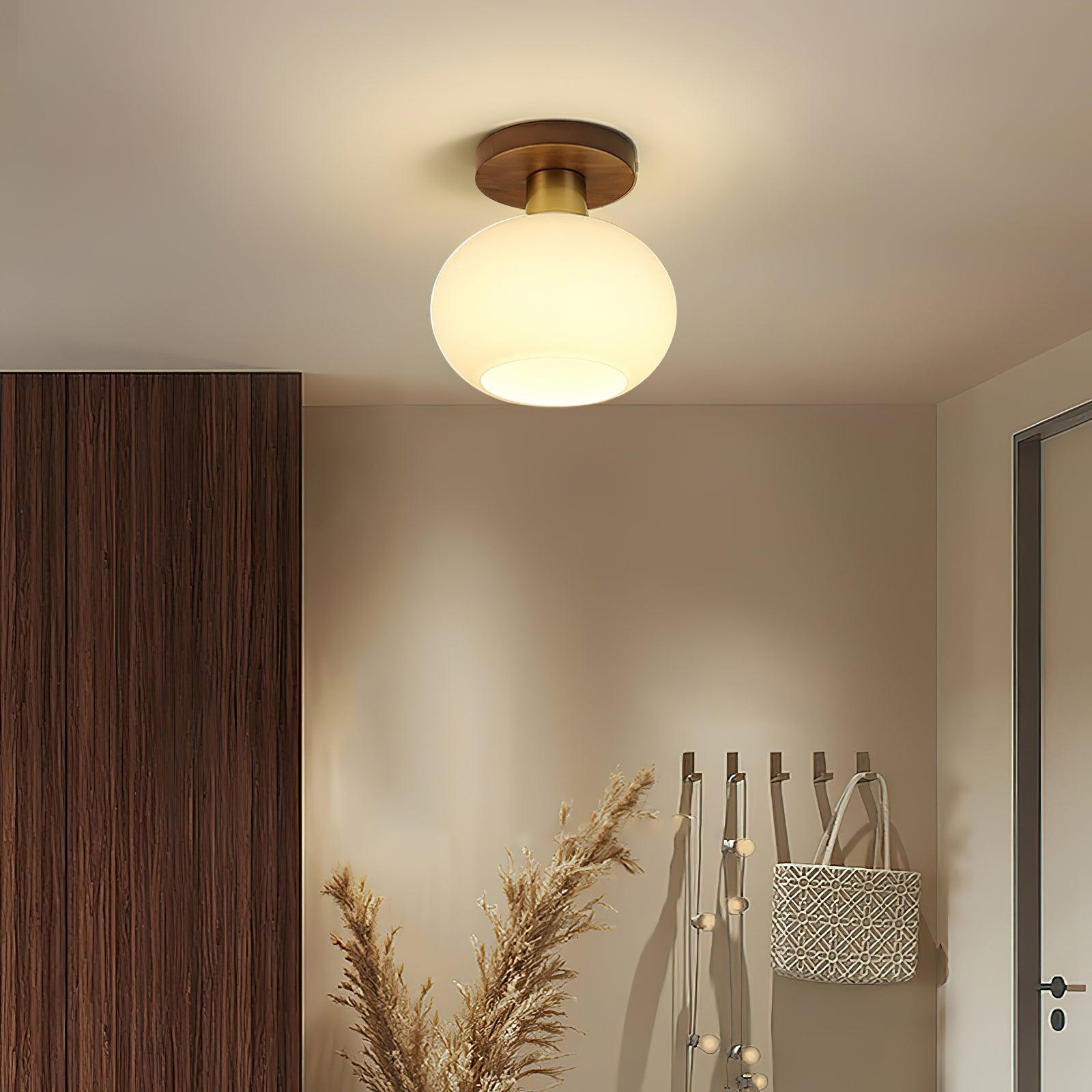 White Shell Ceiling Lamp