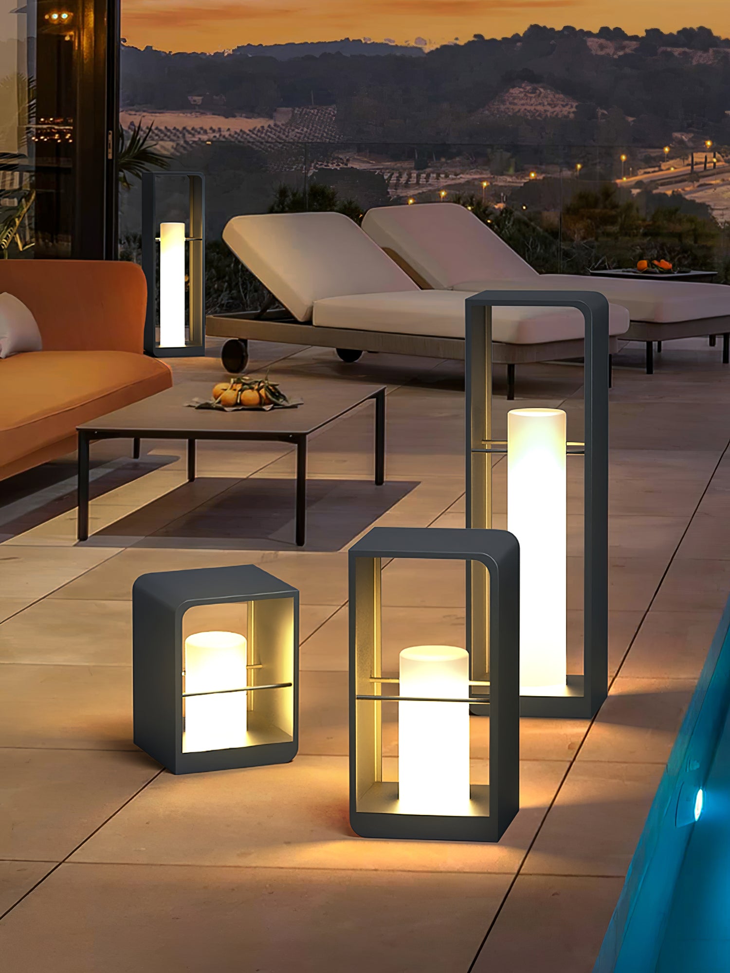 Zephyra Garden Solar Outdoor Light