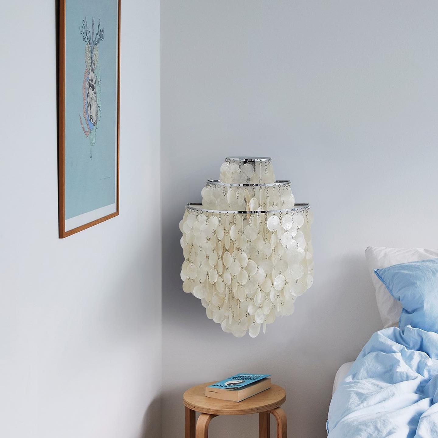 Round Shell Table Lamp