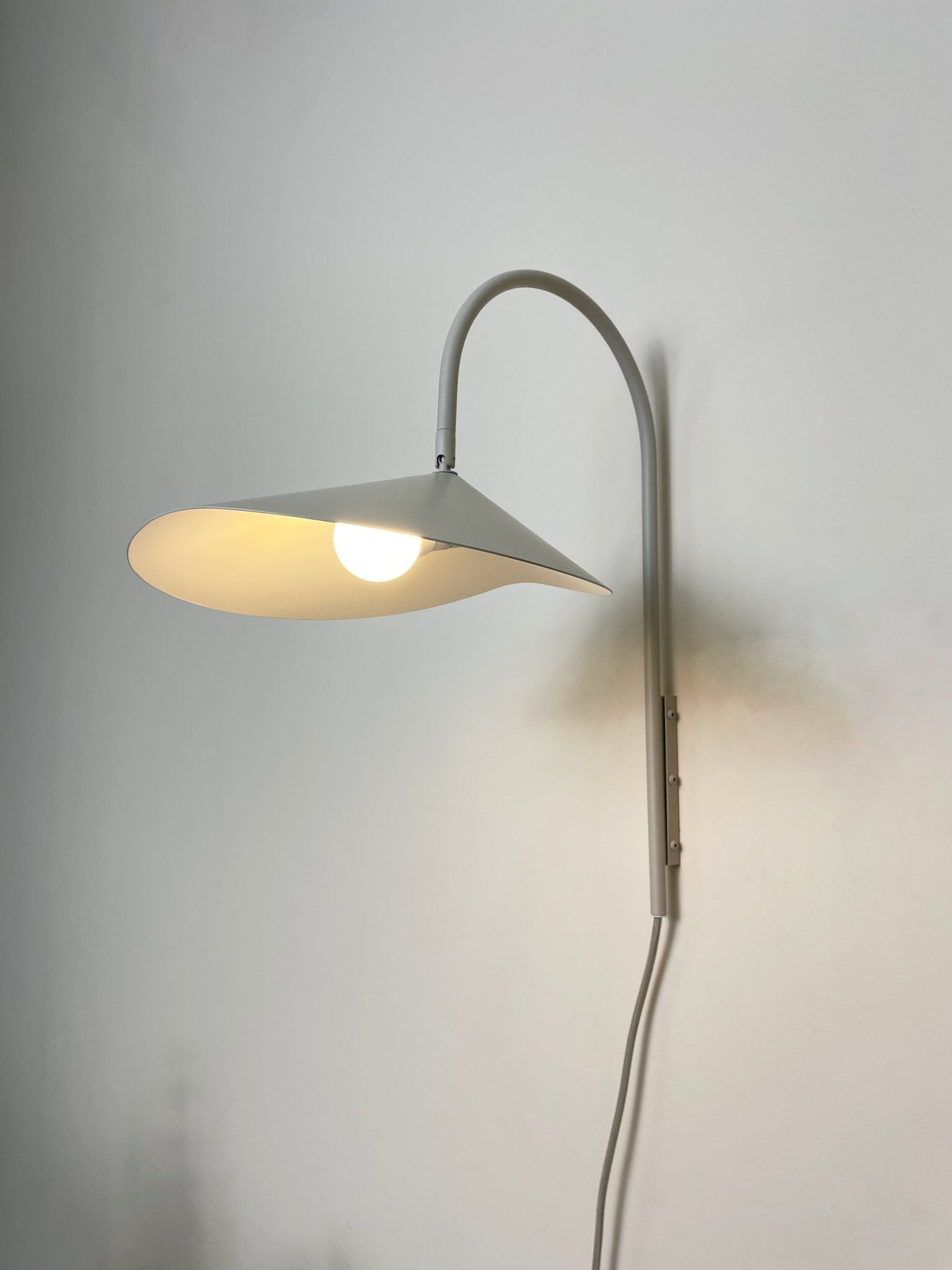 Arum Swivel Plug-in Wall Lamp