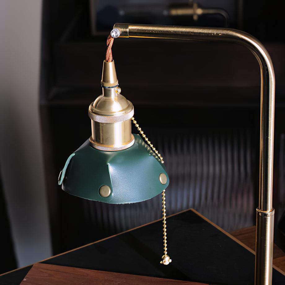 Harnik Retro Table Lamp