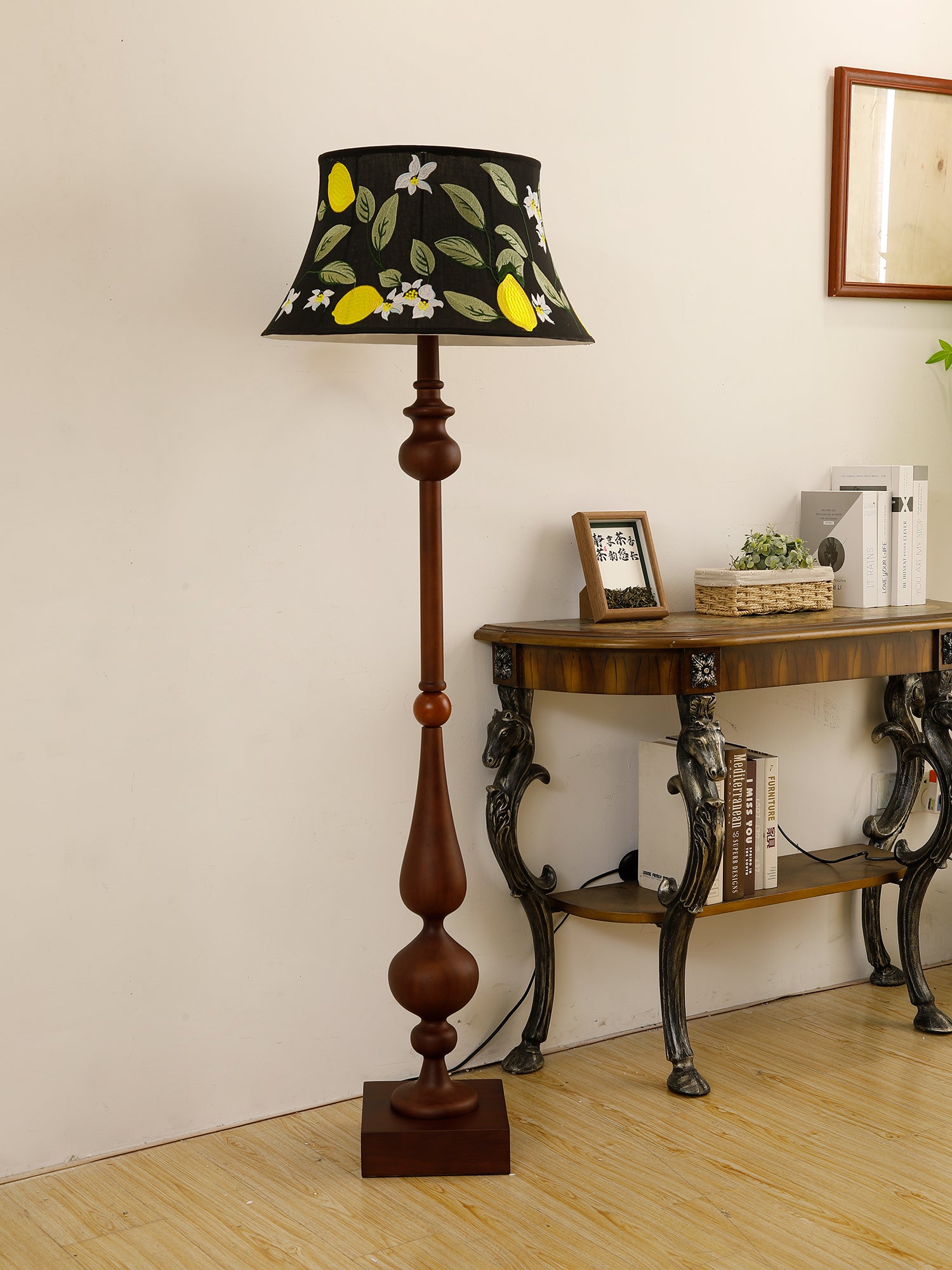 Victoria Floor Lamp