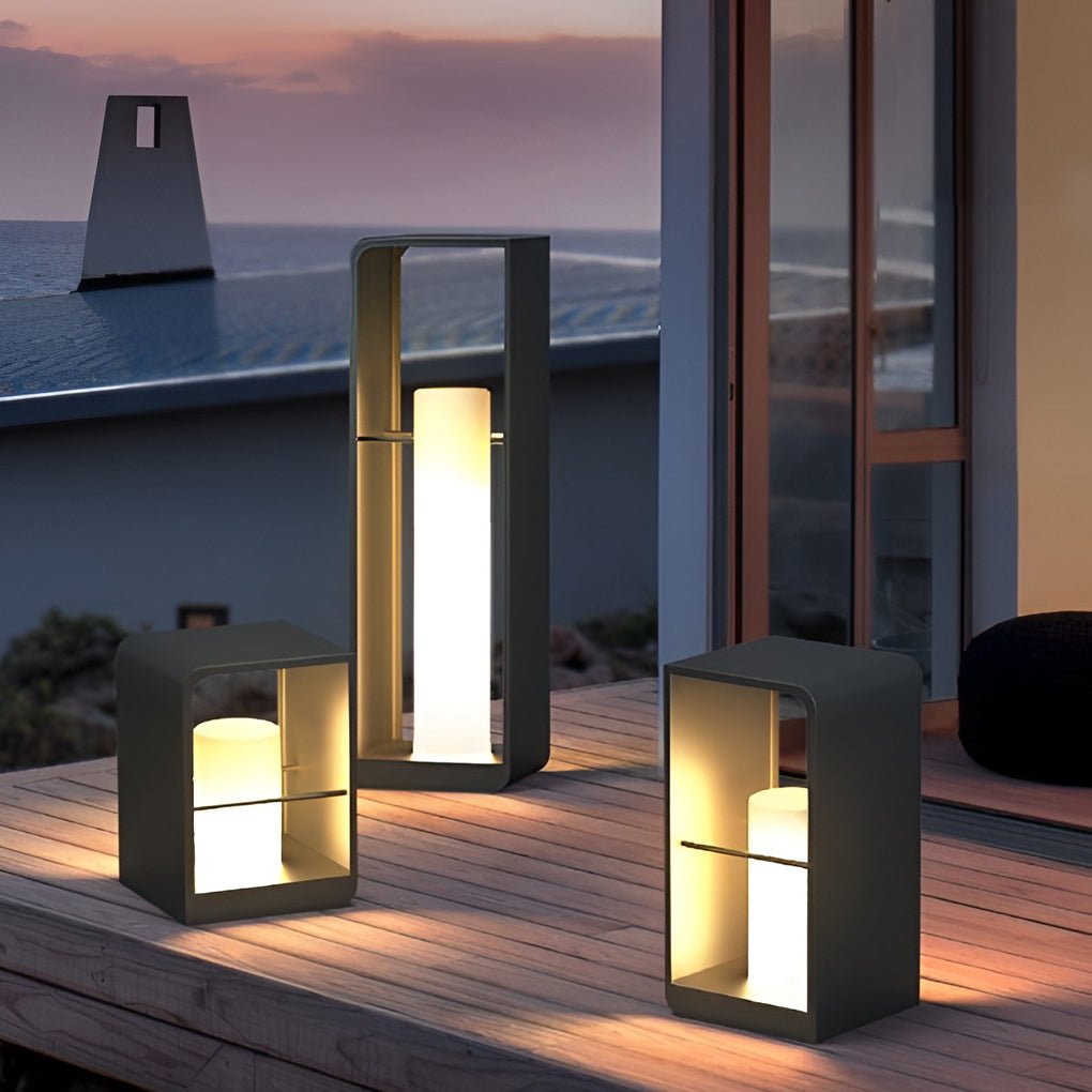 Zephyra Garden Solar Outdoor Light