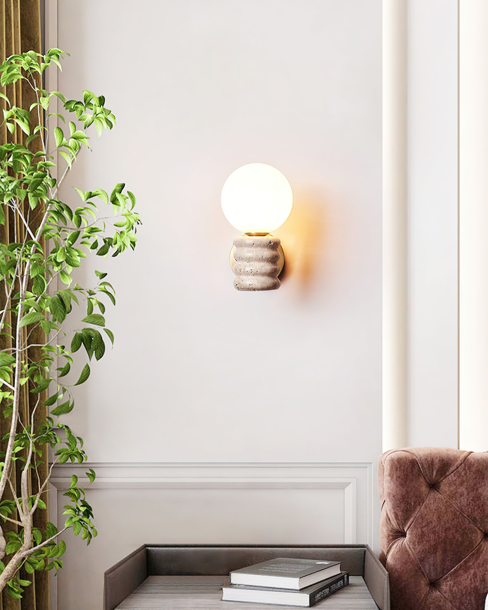 Romus Wall Lamp