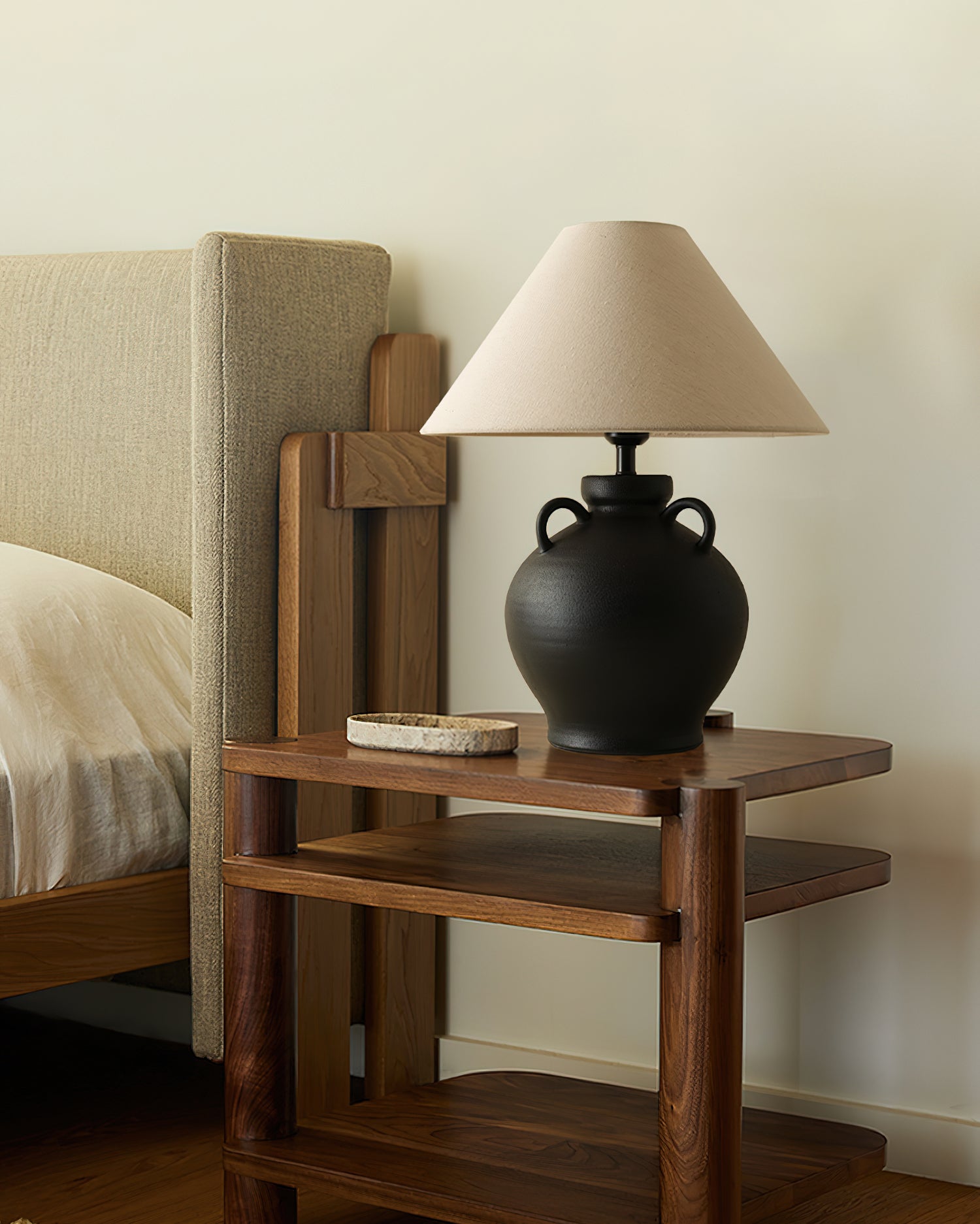 Wine Pot Table Lamp