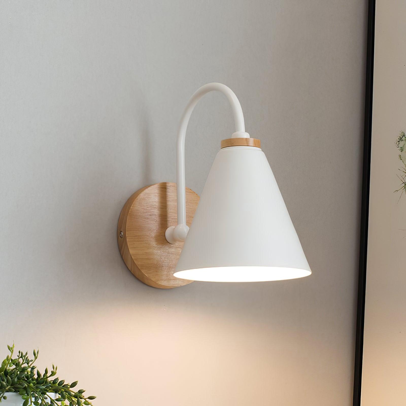 Kona Nordic Wall Lamp