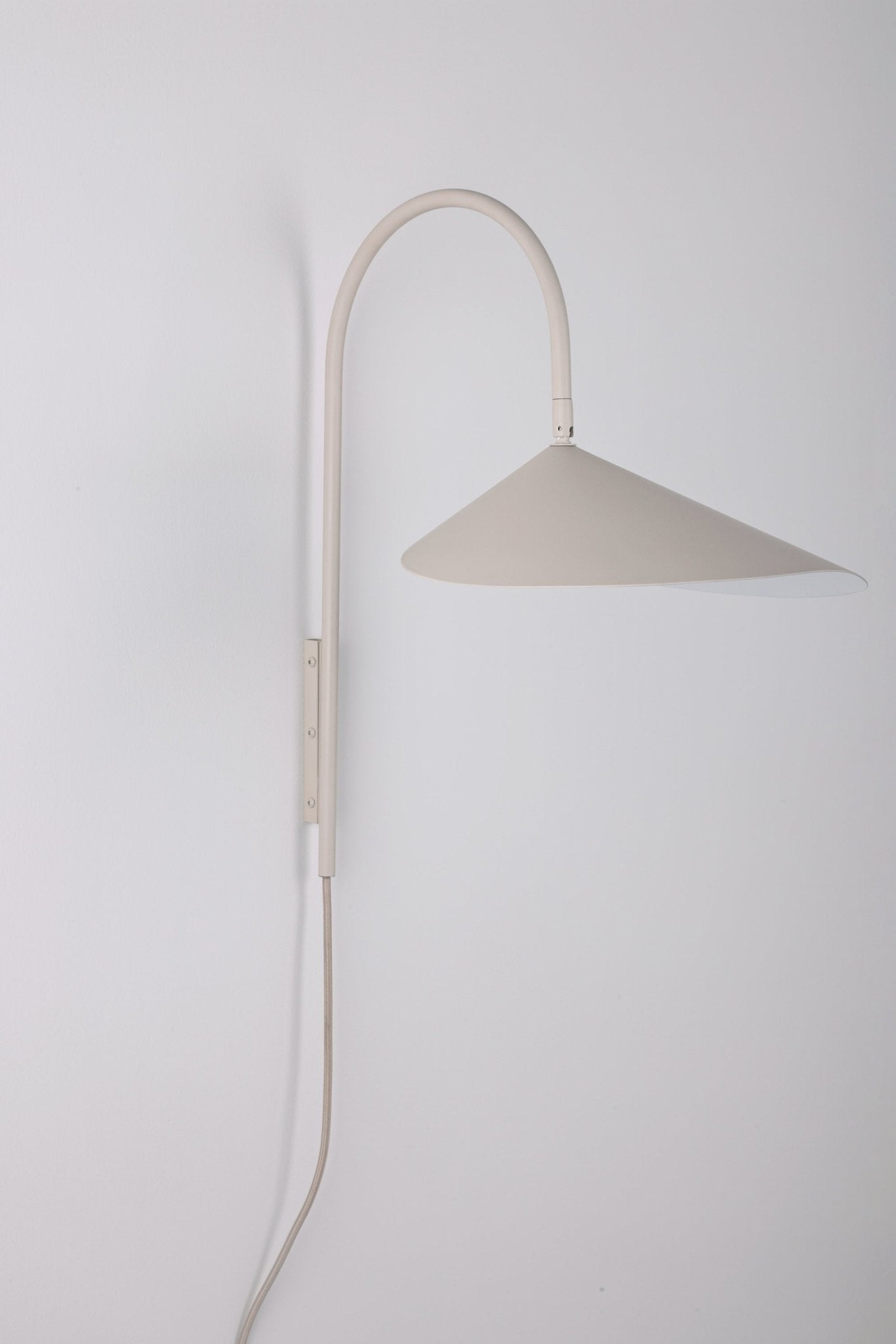 Arum Swivel Plug-in Wall Lamp