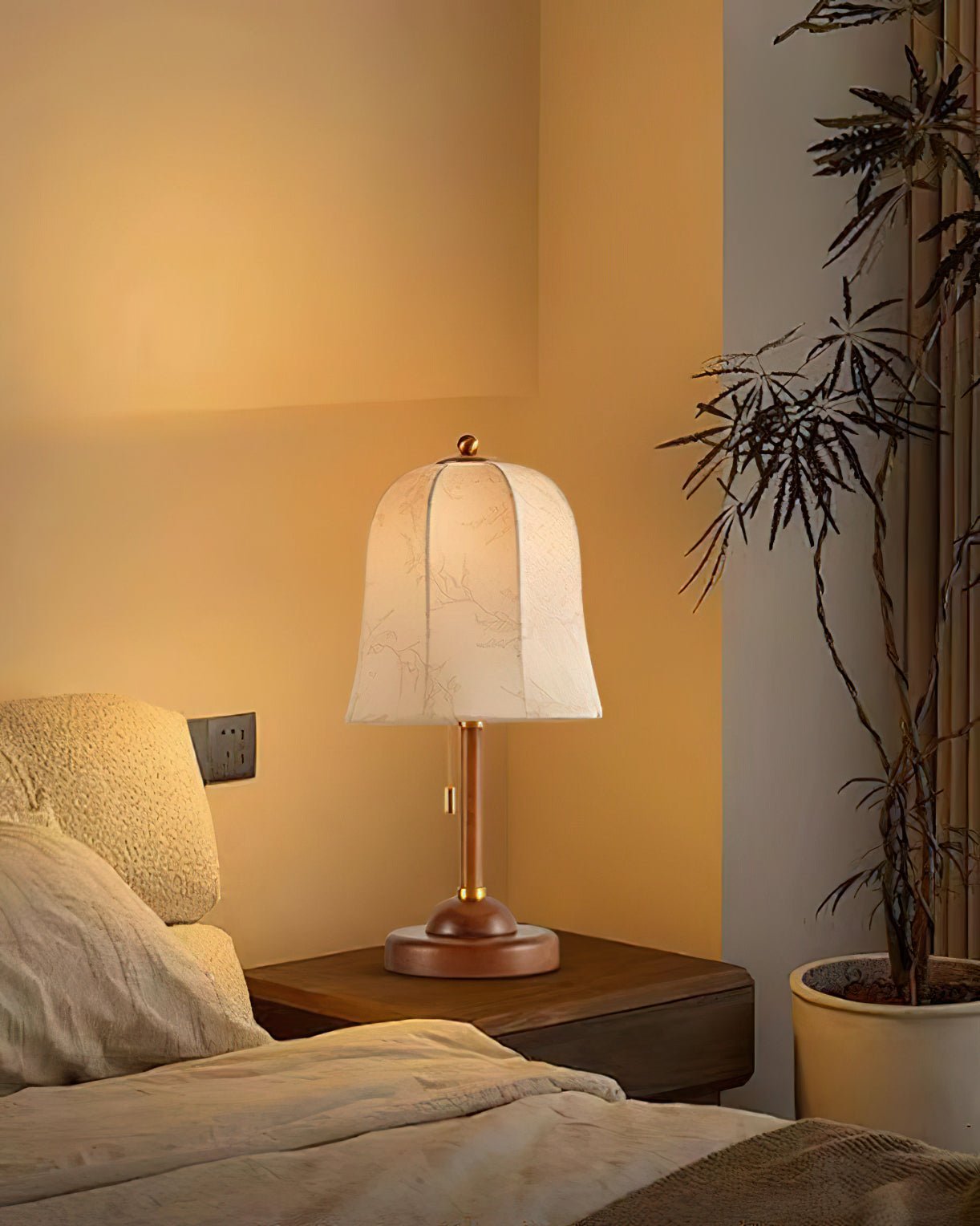 Daphne Table Lamp