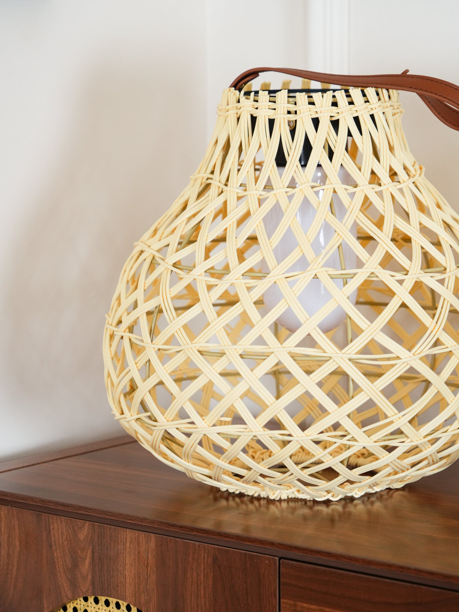 Woven Sphere Lantern Outdoor Lamp