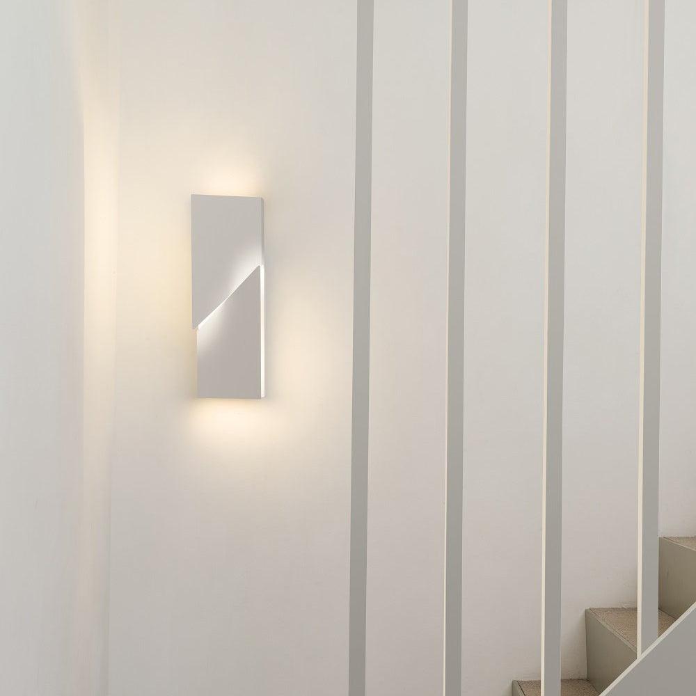 Shadows Grand Sconce