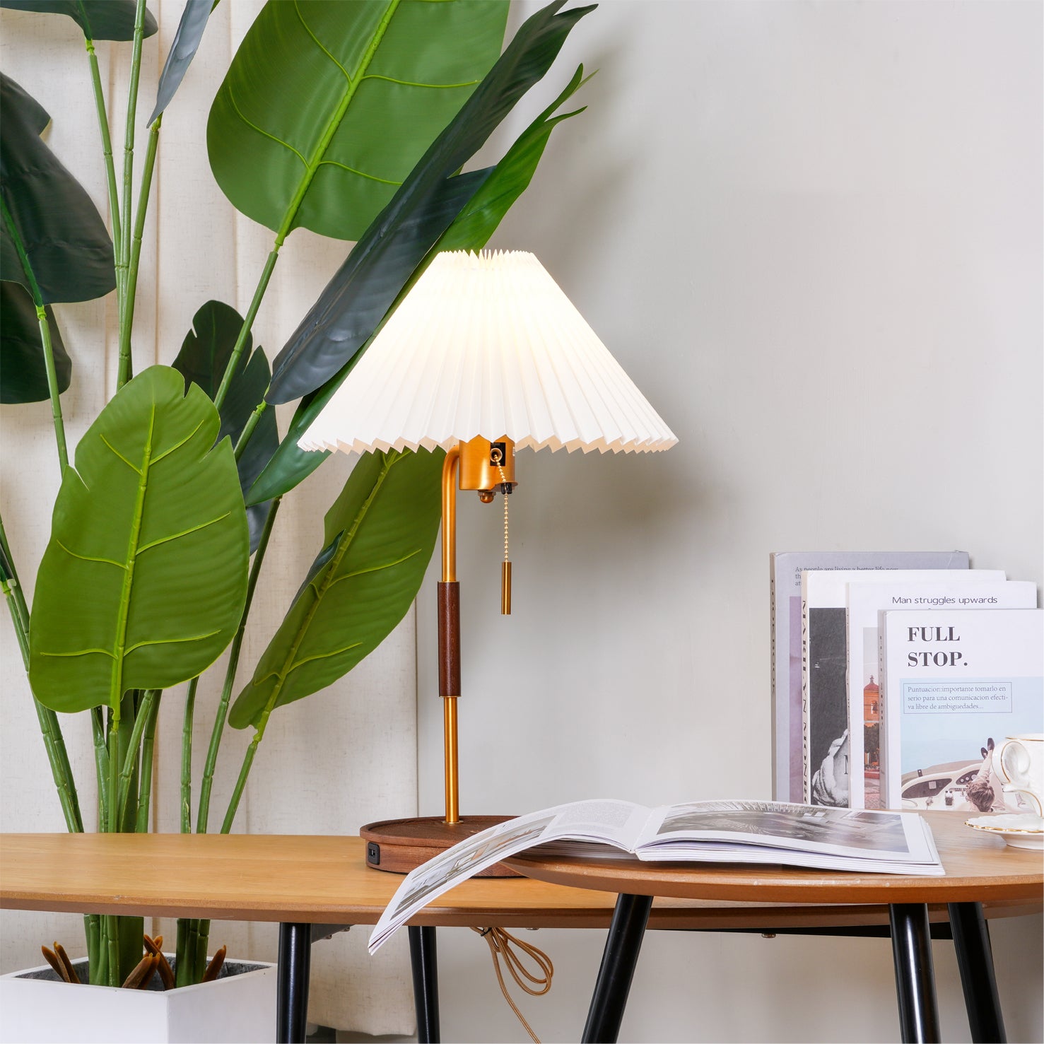 Wooden Retro Table Lamp