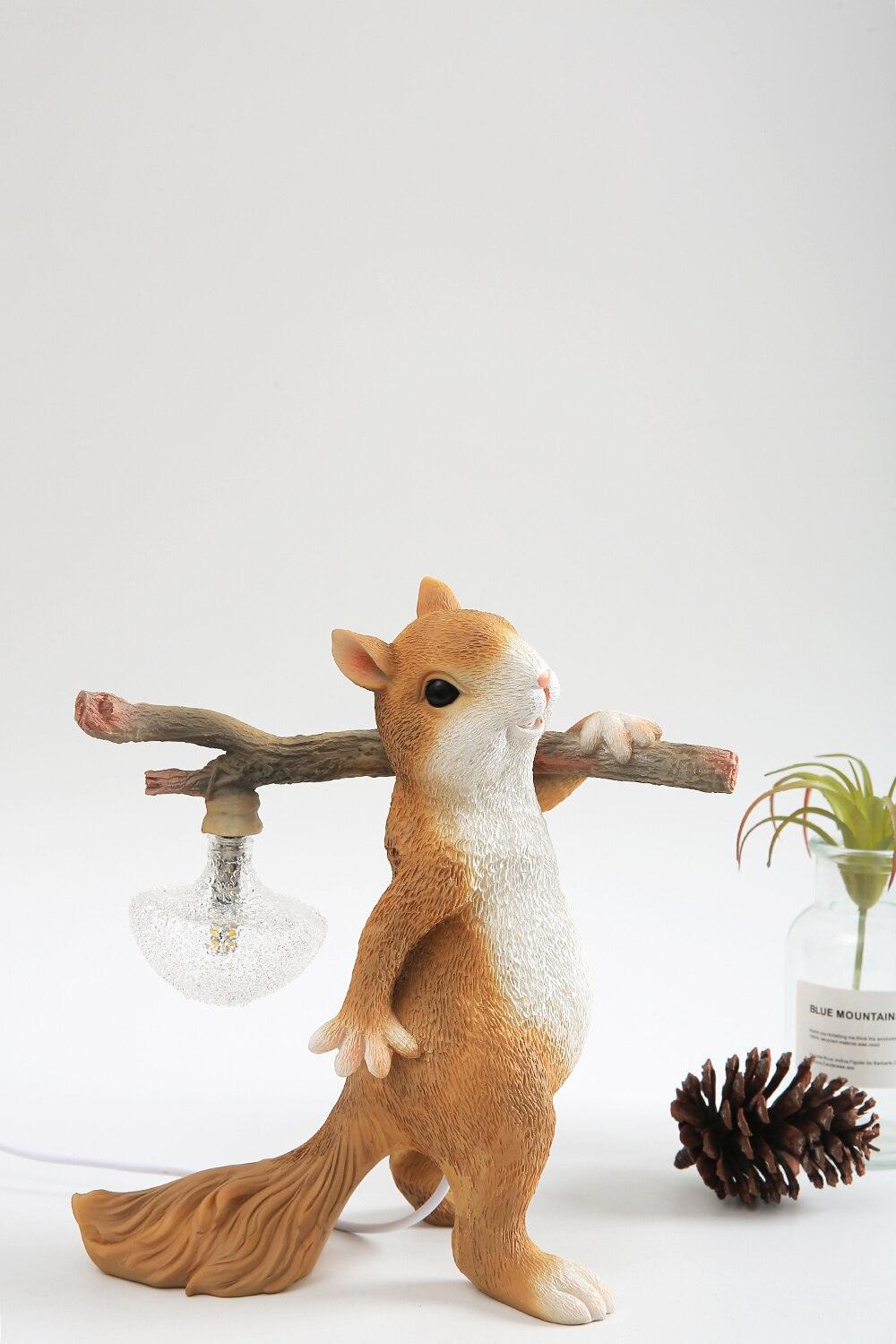 Squirrel Table Lamp