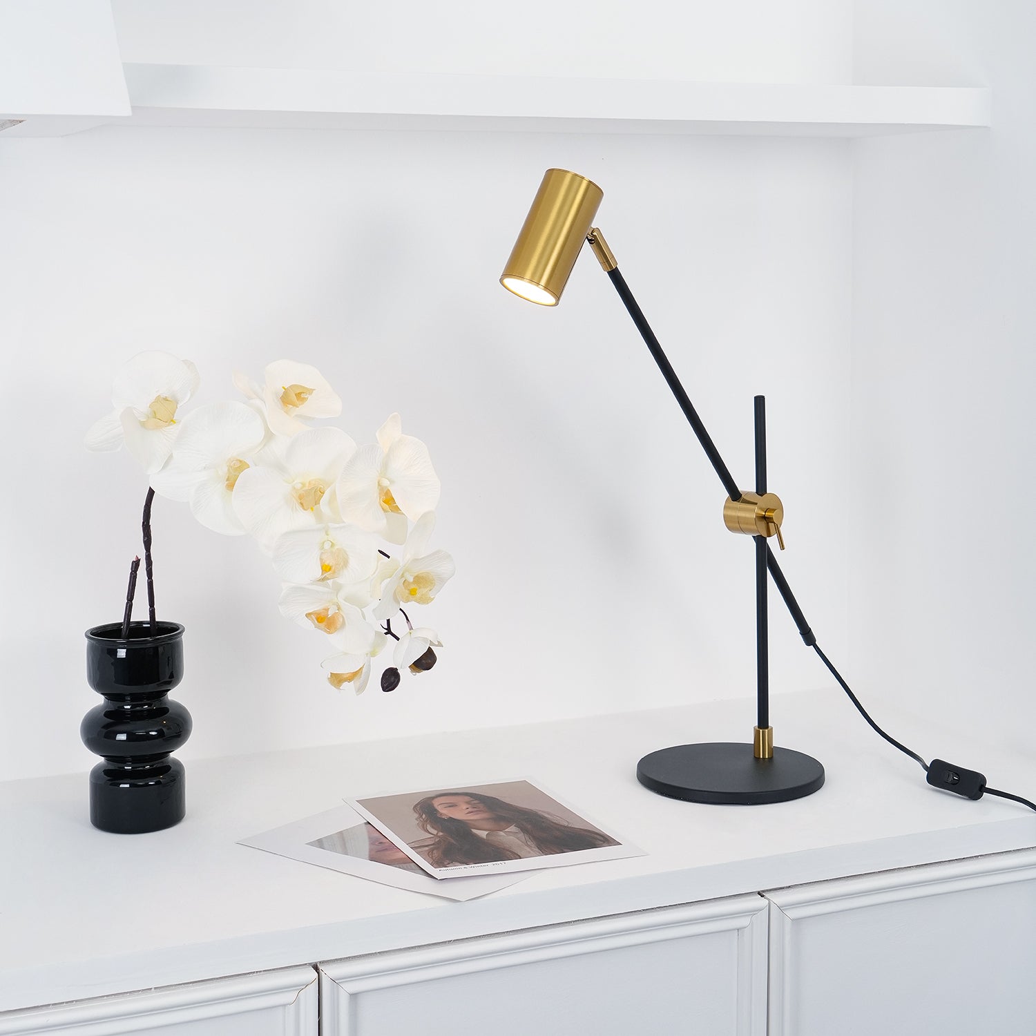 Lektor Table Lamp